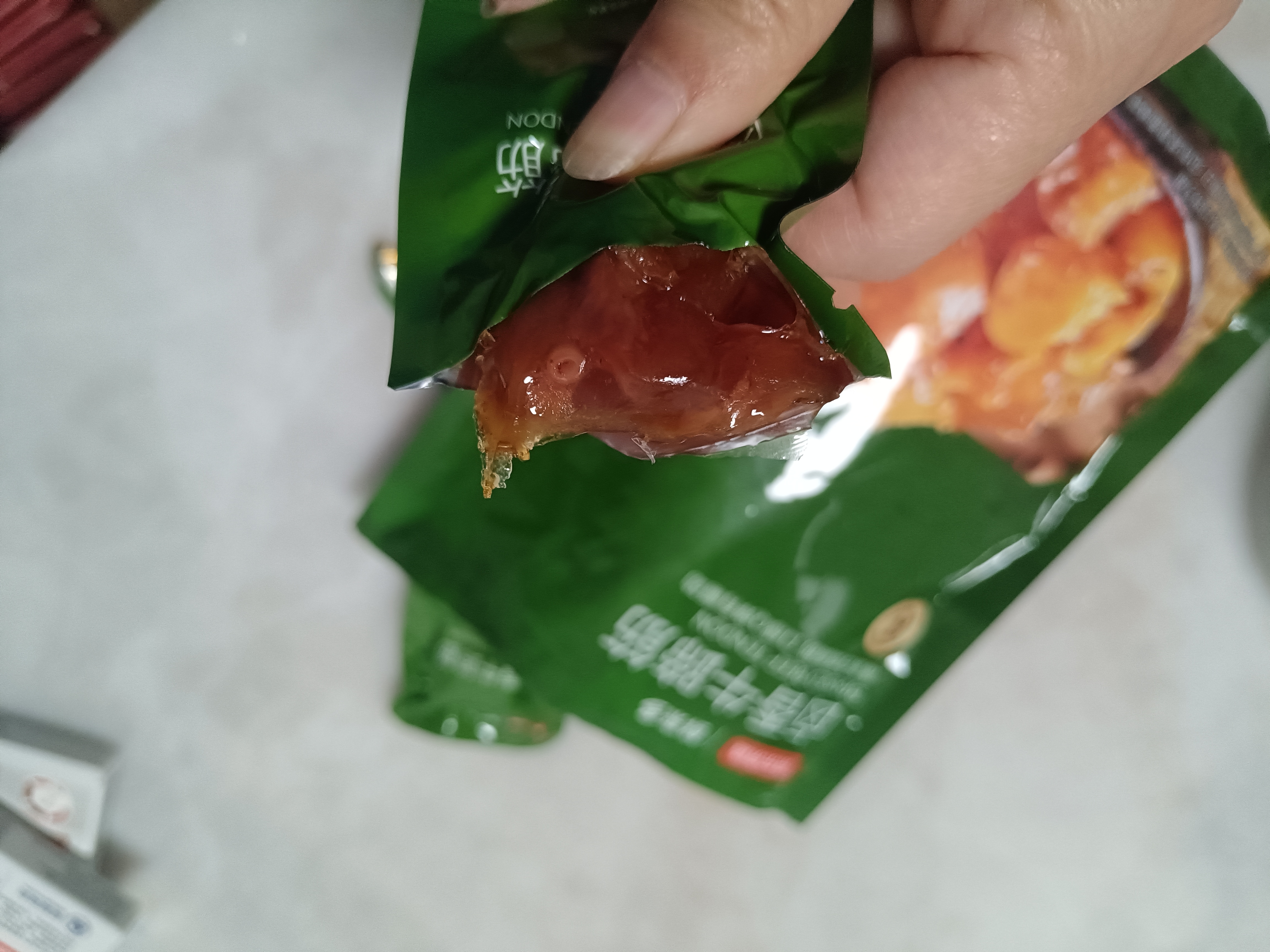 京东京造卤香牛蹄筋180g高蛋白零食卤牛肉筋头巴脑 牛肉筋 实拍图