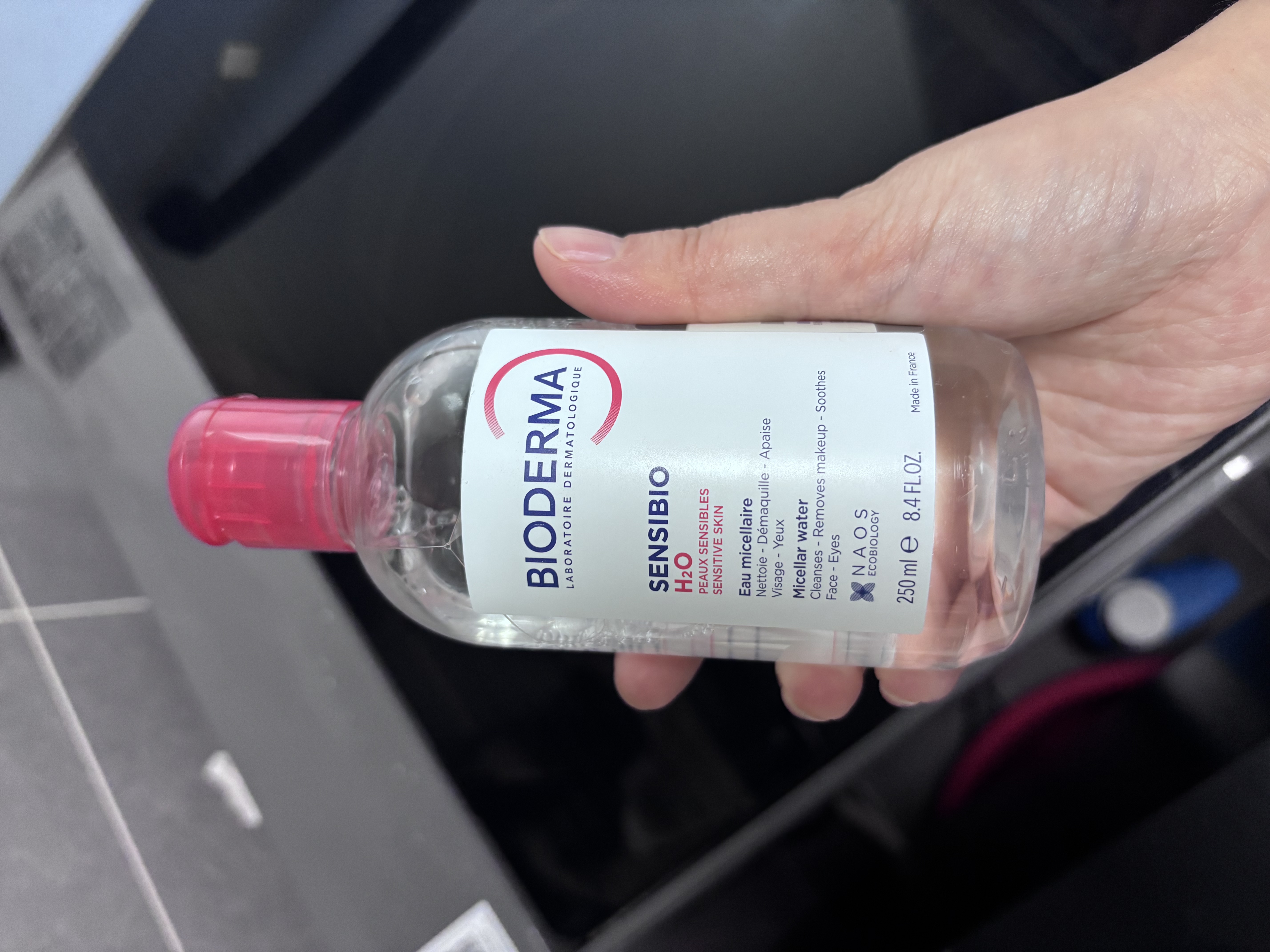 贝德玛（BIODERMA）粉水敏感肌洗卸温和不伤肤卸妆水250ml 实拍图