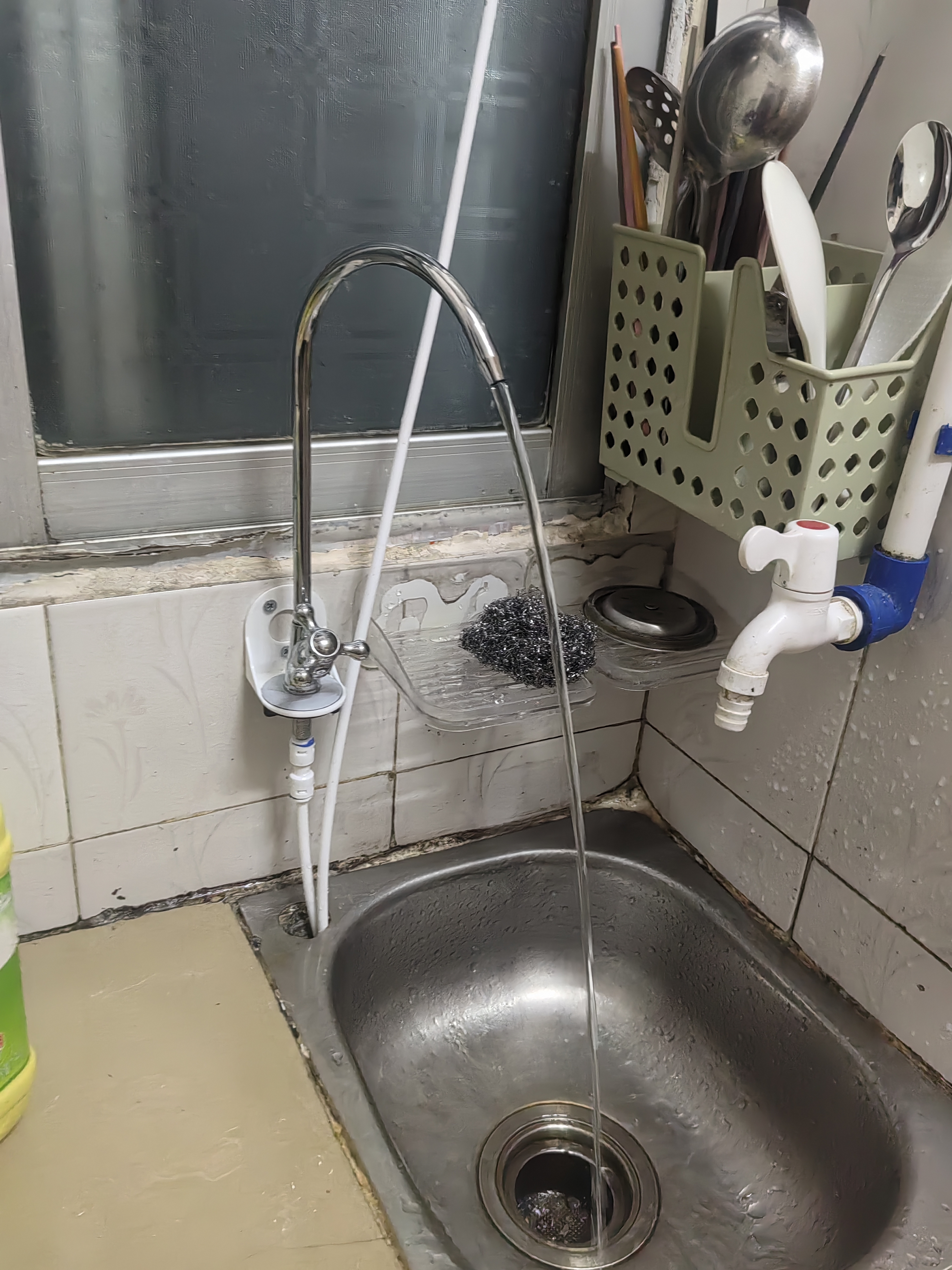 奥克斯（AUX）净水器家用超滤机滤水器厨下式自来水净化器AU27厨房水龙头台式过滤器净水机 实拍图