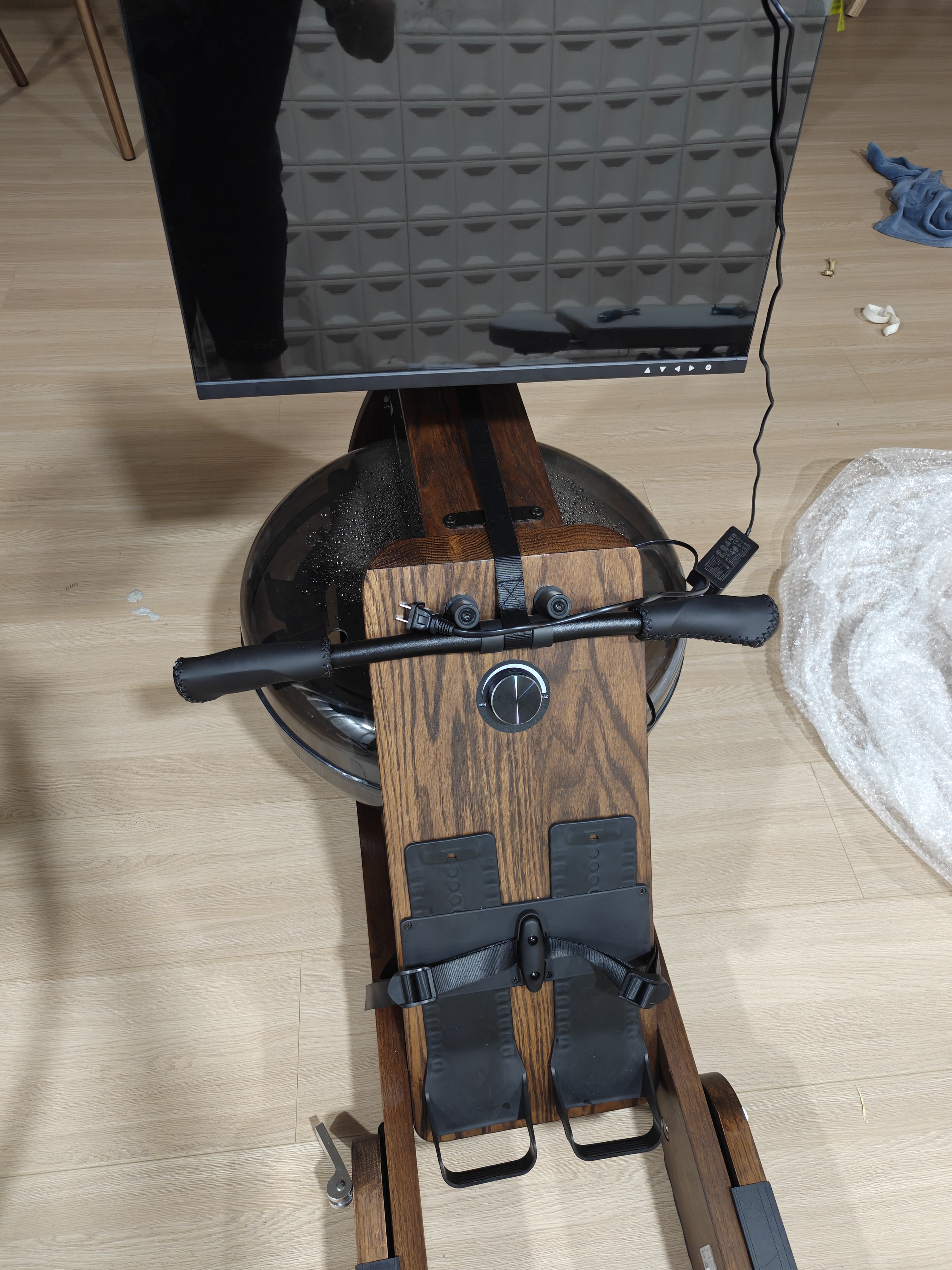麦瑞克（MERACH）划船机家用自发电水阻磁控智能调节健身器材室内运动含可折叠 950 十桨叶PRO-21.5吋超清投屏-插电-专利折叠 实拍图