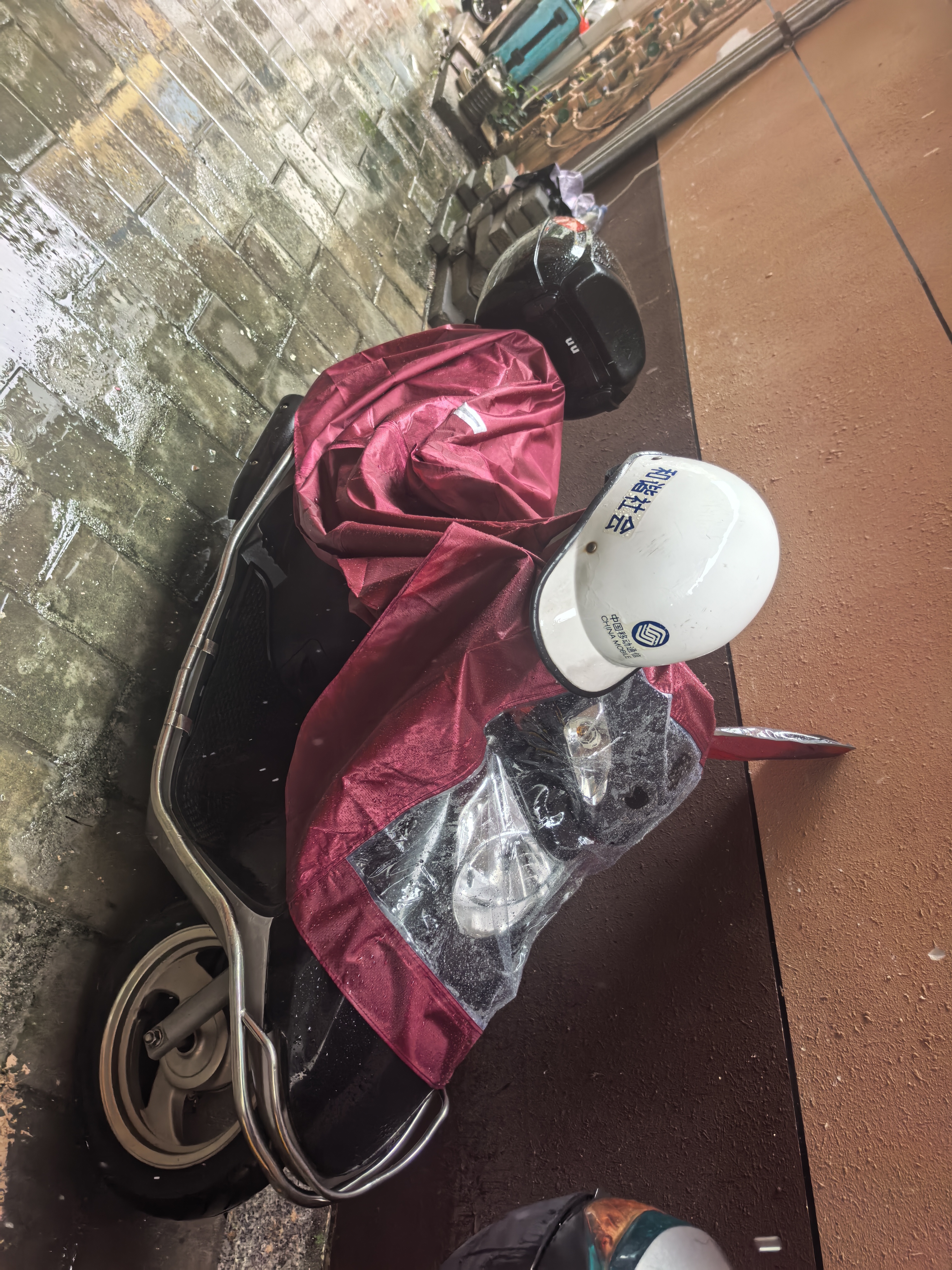 天堂伞 户外骑行雨衣雨披双人连体 牛津布电瓶车摩托车雨披 均码酱红 实拍图