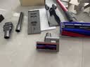 戴森（DYSON）V11 Fluffy 大吸力吸尘器 185AW 家用 除螨 车载可用 家用礼物 镍色 实拍图