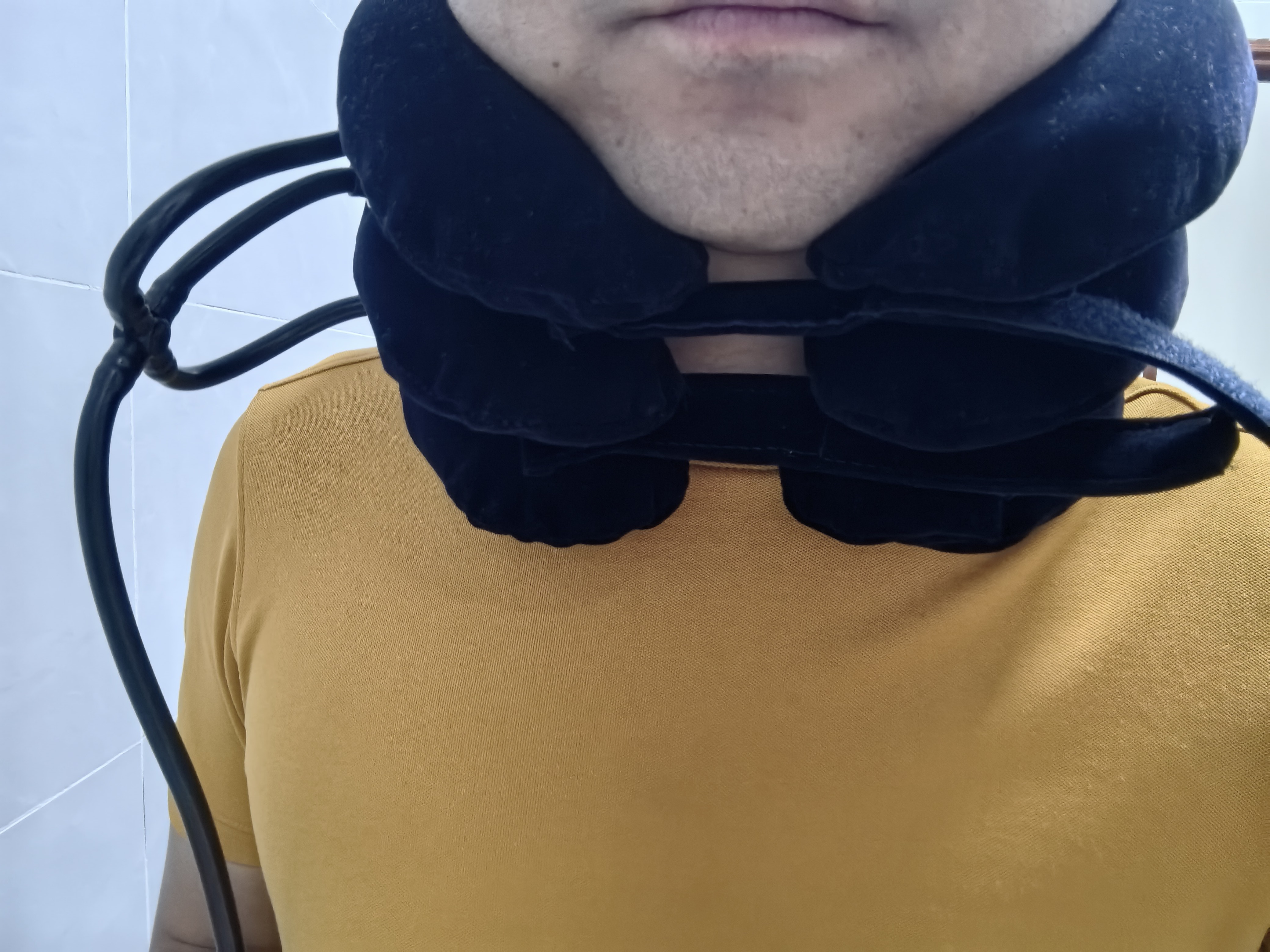 可孚颈椎牵引器医用护颈椎脖套家用颈托术后护颈脖子反弓矫正器充气式 实拍图