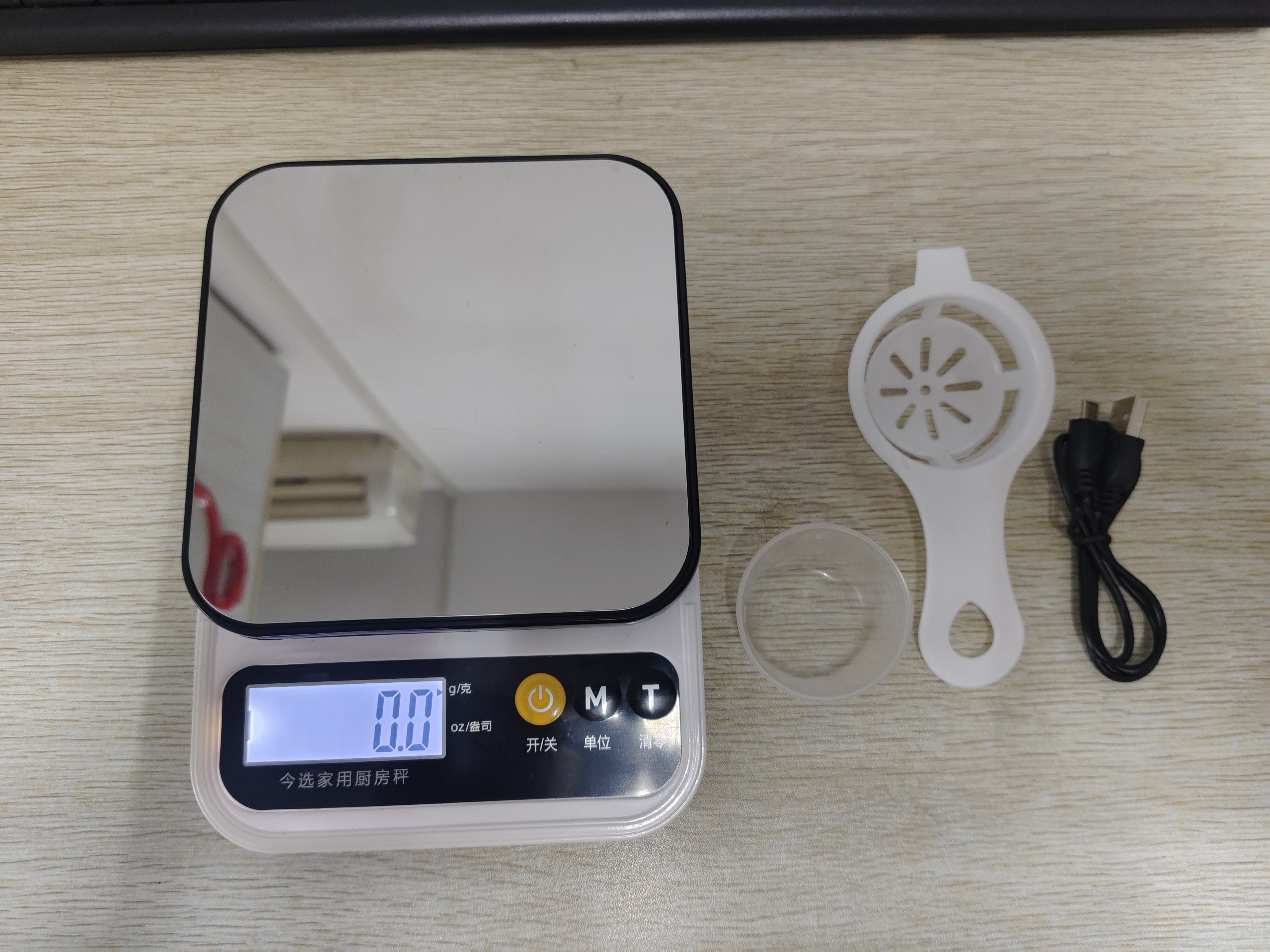【张晨光代言】电子秤克称厨房秤高精度0.1g食物电子称中药材小型精准茶叶克称珠宝秤 充电款不锈钢面3kg/0.1g 实拍图
