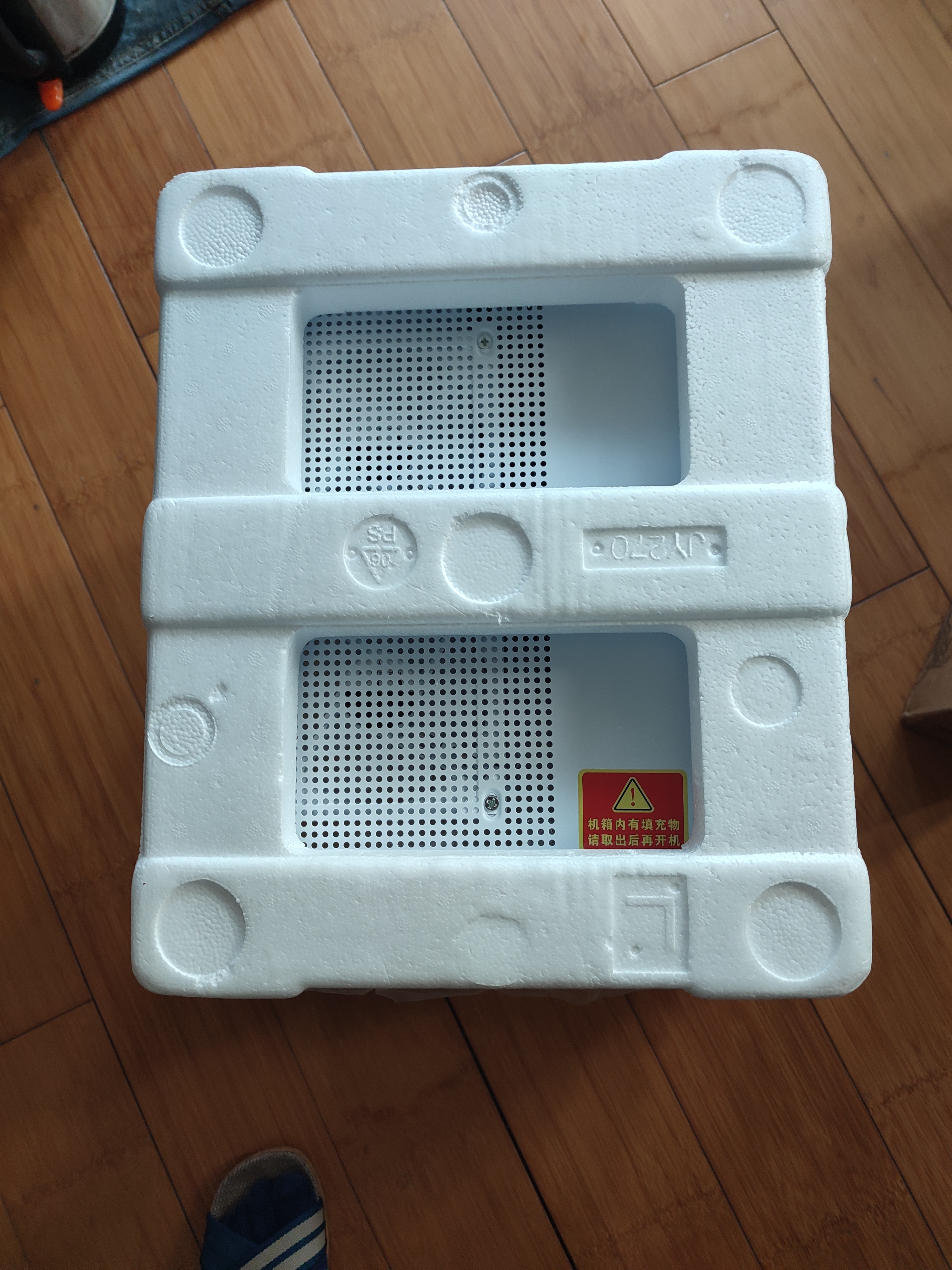 64G内存英特尔三十六芯二手电脑游戏台式机RTX5060独显黑神话吃鸡主机建模渲染DIY组装机 七：英特尔十八核+1012G+RTX3060 主机+32英寸全新B显屏 99成新 实拍图