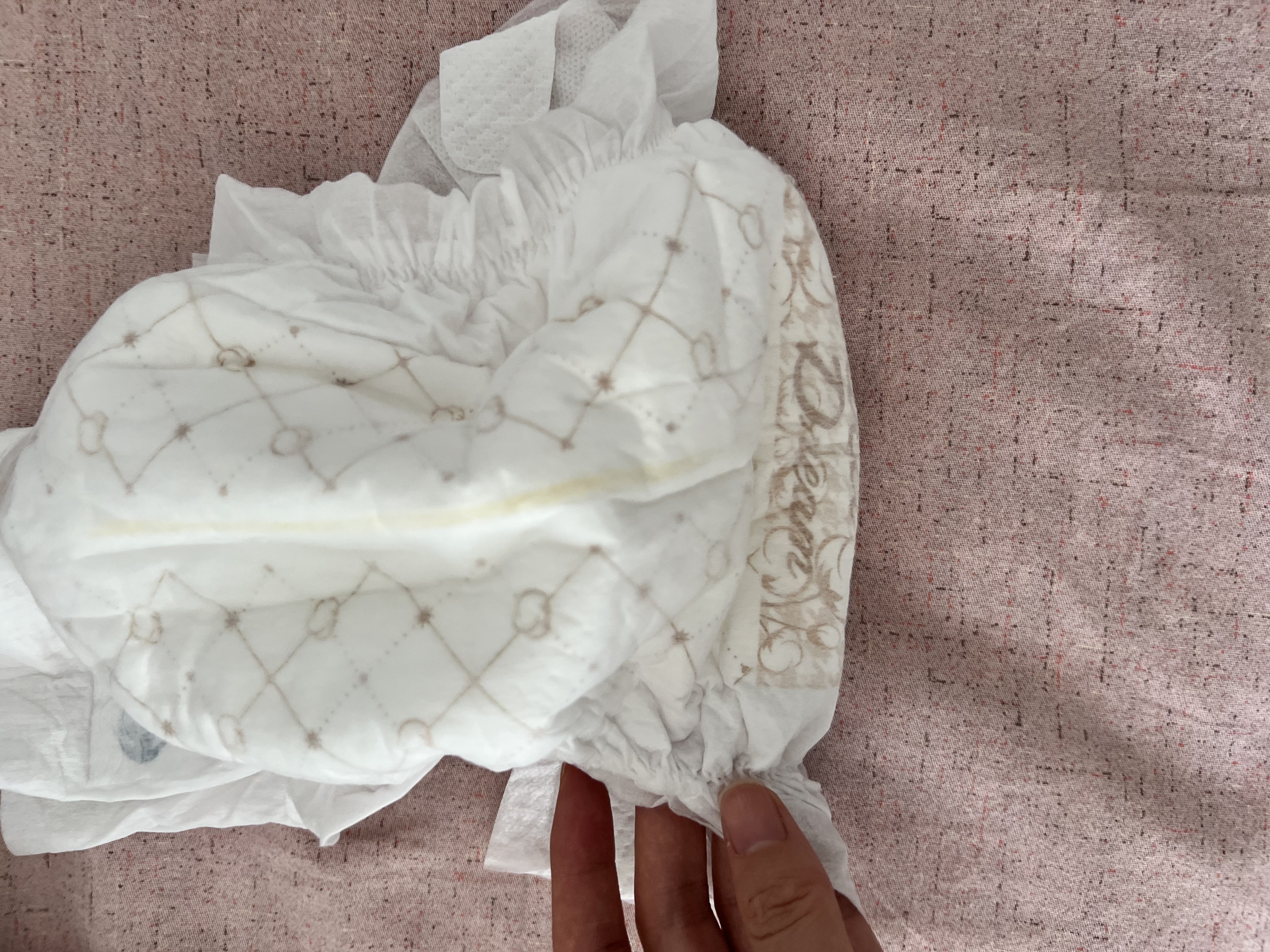 MOONY尤妮佳慕怡皇家新生儿纸尿裤S4片(4-8kg)柔软尿不湿(试用装) 实拍图