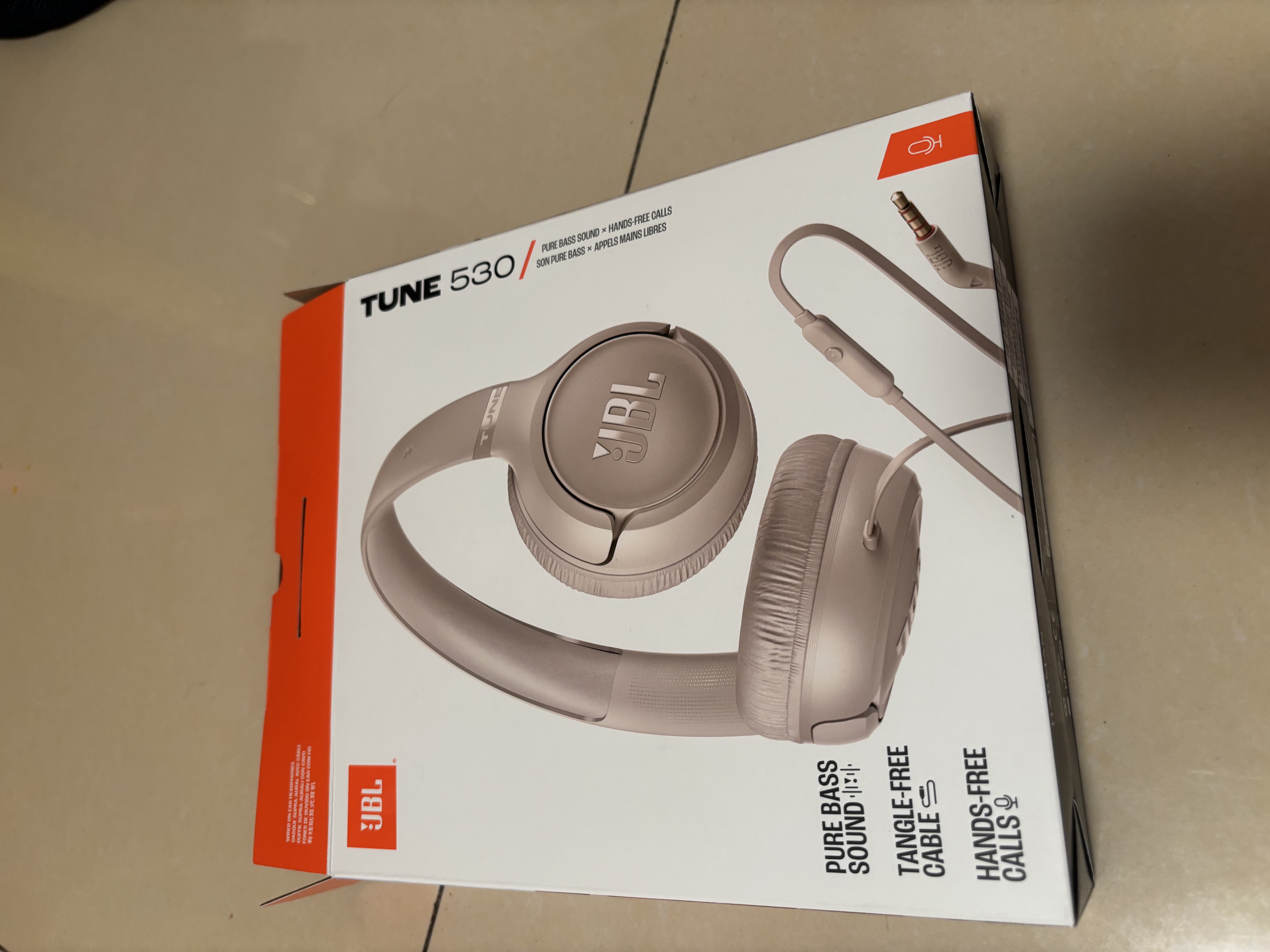 JBLTUNE530有线耳机3.5mm音频接口 头戴式有线立体声耳机适用3.5mm接口卡其色 实拍图
