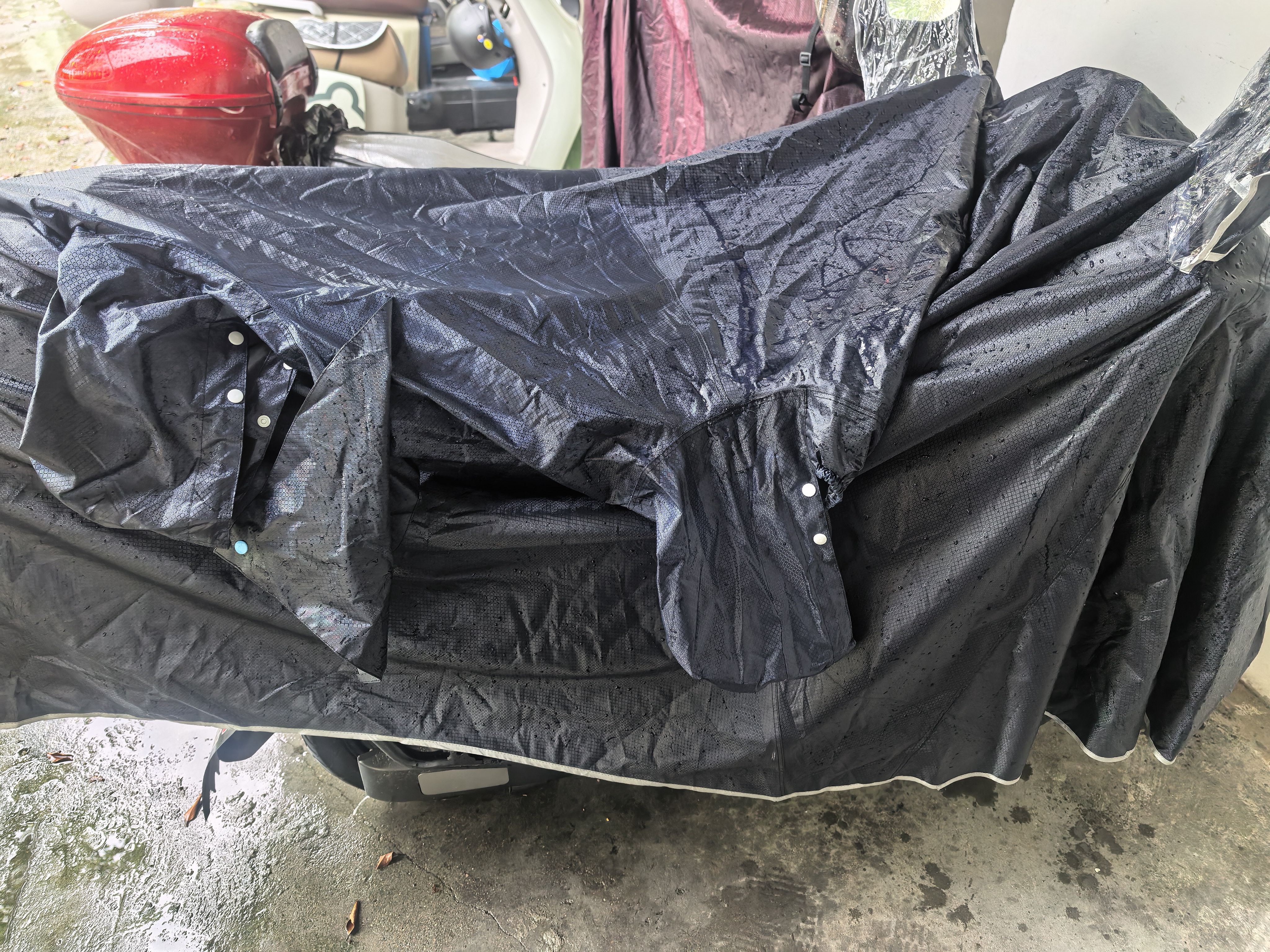 YOUYIFEI电动车雨衣加大加厚防暴雨成人摩托车雨披加长遮脚男士通用骑行 藏青（加厚提花牛津布）双人款5XL(适合中大型车) 实拍图