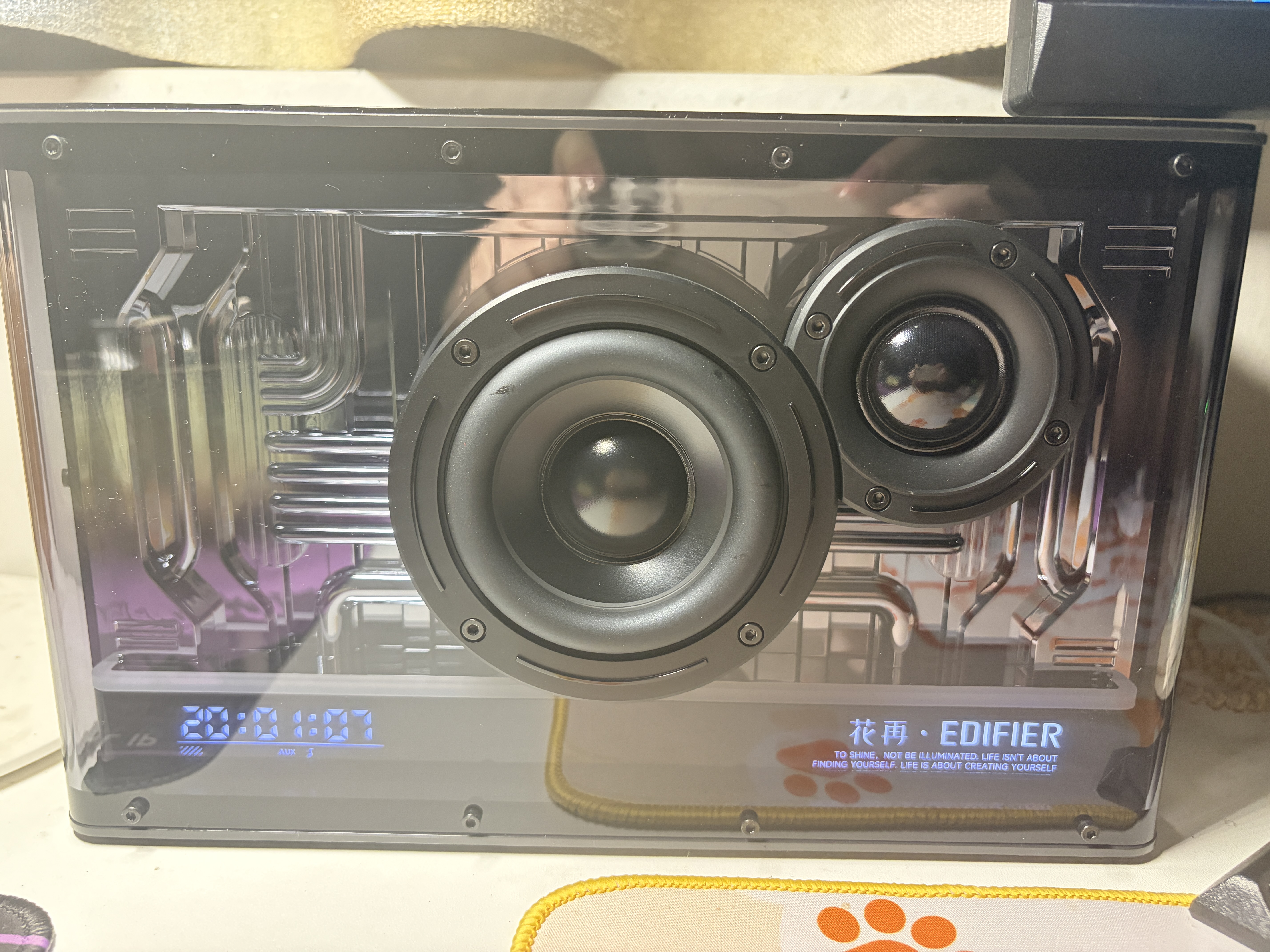 漫步者花再NEW-X PRO 光冷能量音箱 蓝牙电脑音响 电玩桌面高保真 潮流氛围灯 幻夜黑 实拍图