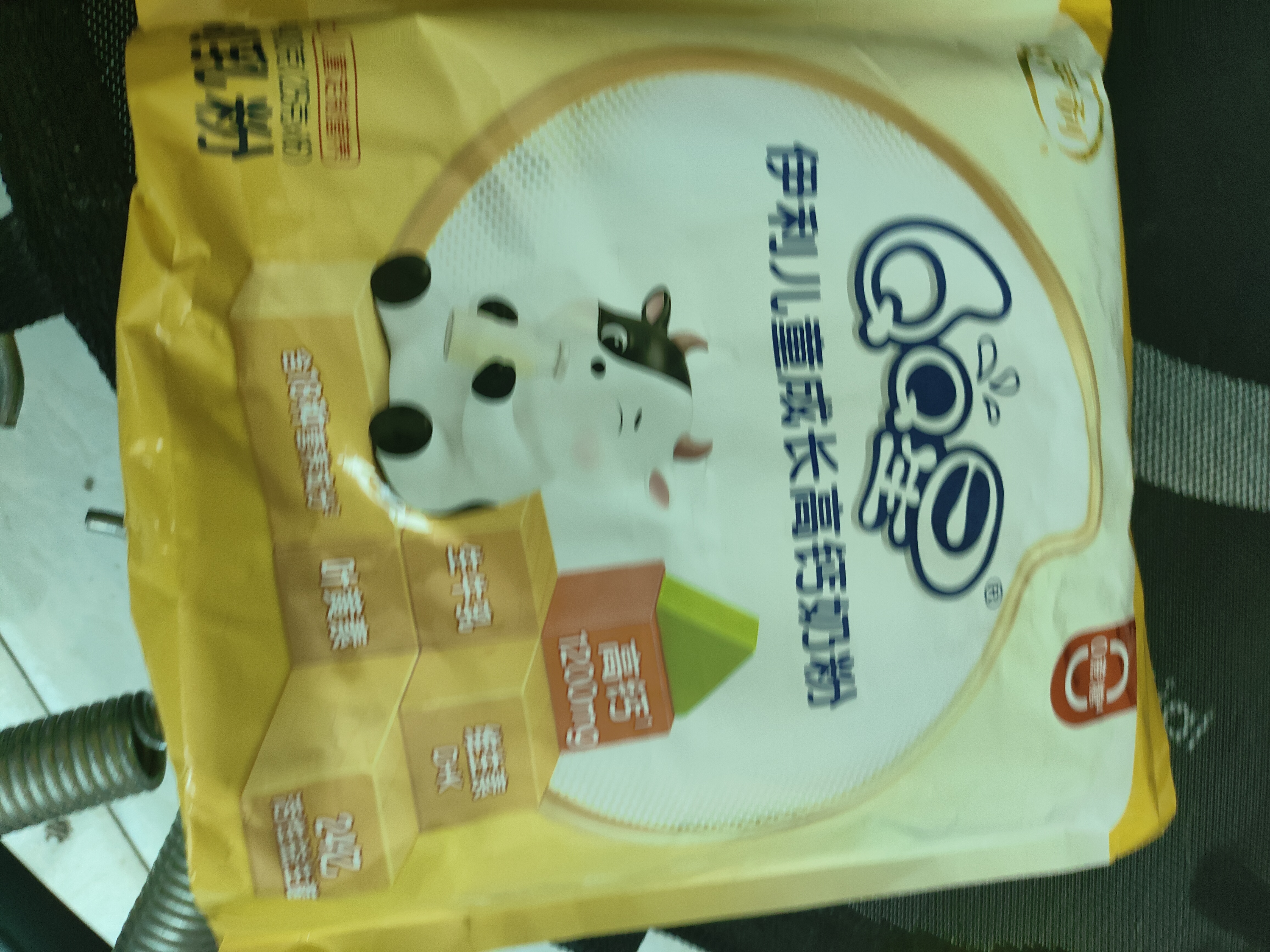伊利金领冠育护儿童配方奶粉4段(3-6岁)400g*1盒 高钙|4亿益生菌 实拍图