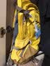艾王新款户外登山包轻量化30升大容量背负系统双肩包耐磨防泼旅行背包 澄黄30升（背负系统+送防雨罩） 实拍图