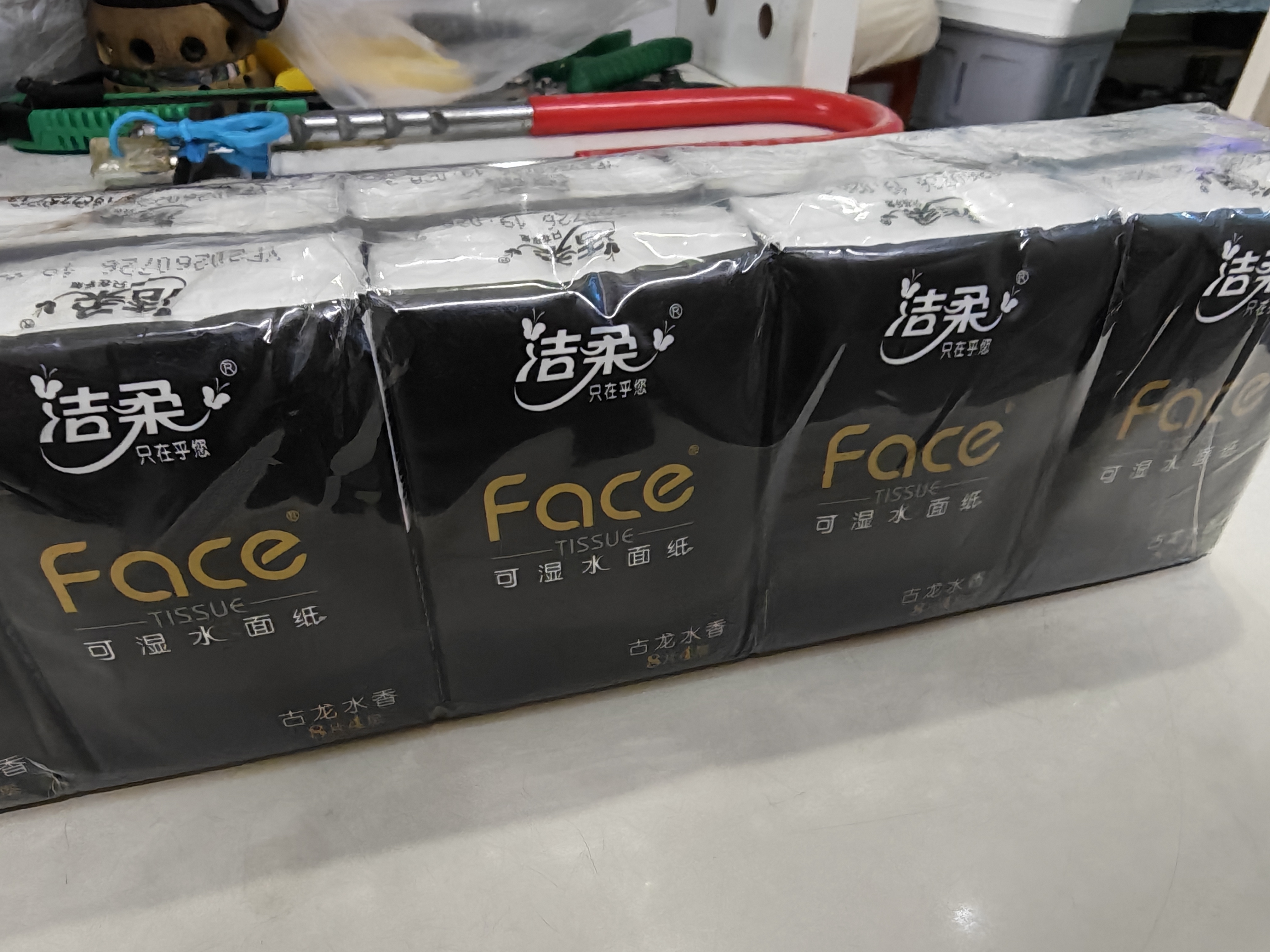 洁柔手帕纸黑Face4层8片*12包纸巾小包古龙香水强韧可湿水卫生纸 实拍图