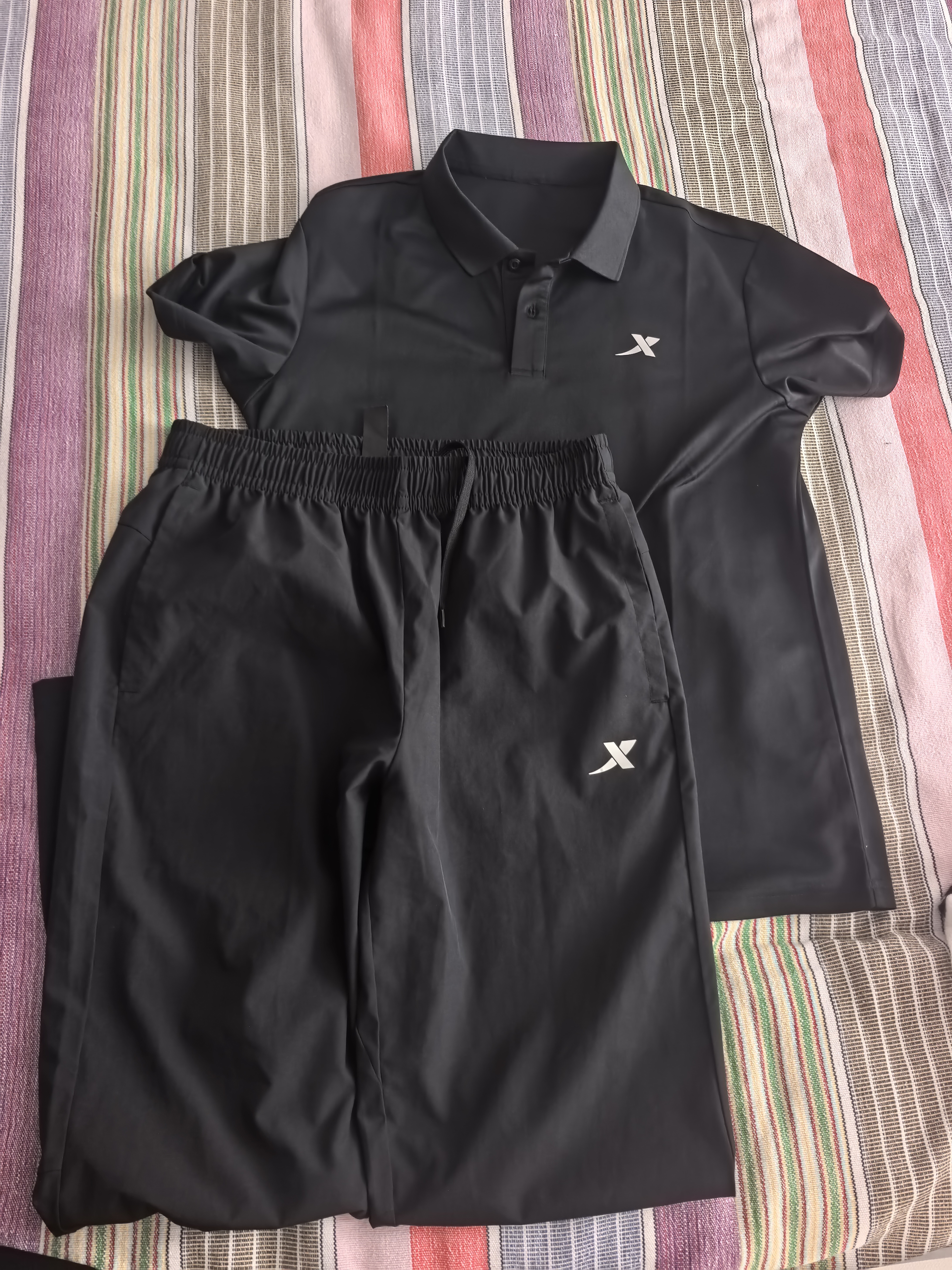 特步（XTEP）冰感polo衫短袖男女夏季商务透气运动半袖休闲男装速干翻领t恤 正黑色-0029（男） L 实拍图
