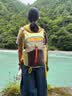 尤克达蒂（yookdd）登山包旅行包大容量男女多巴胺户外健身徒步背包双肩包女旅游轻便 轻便登山书包【黄配紫】 【不带挂件】 实拍图