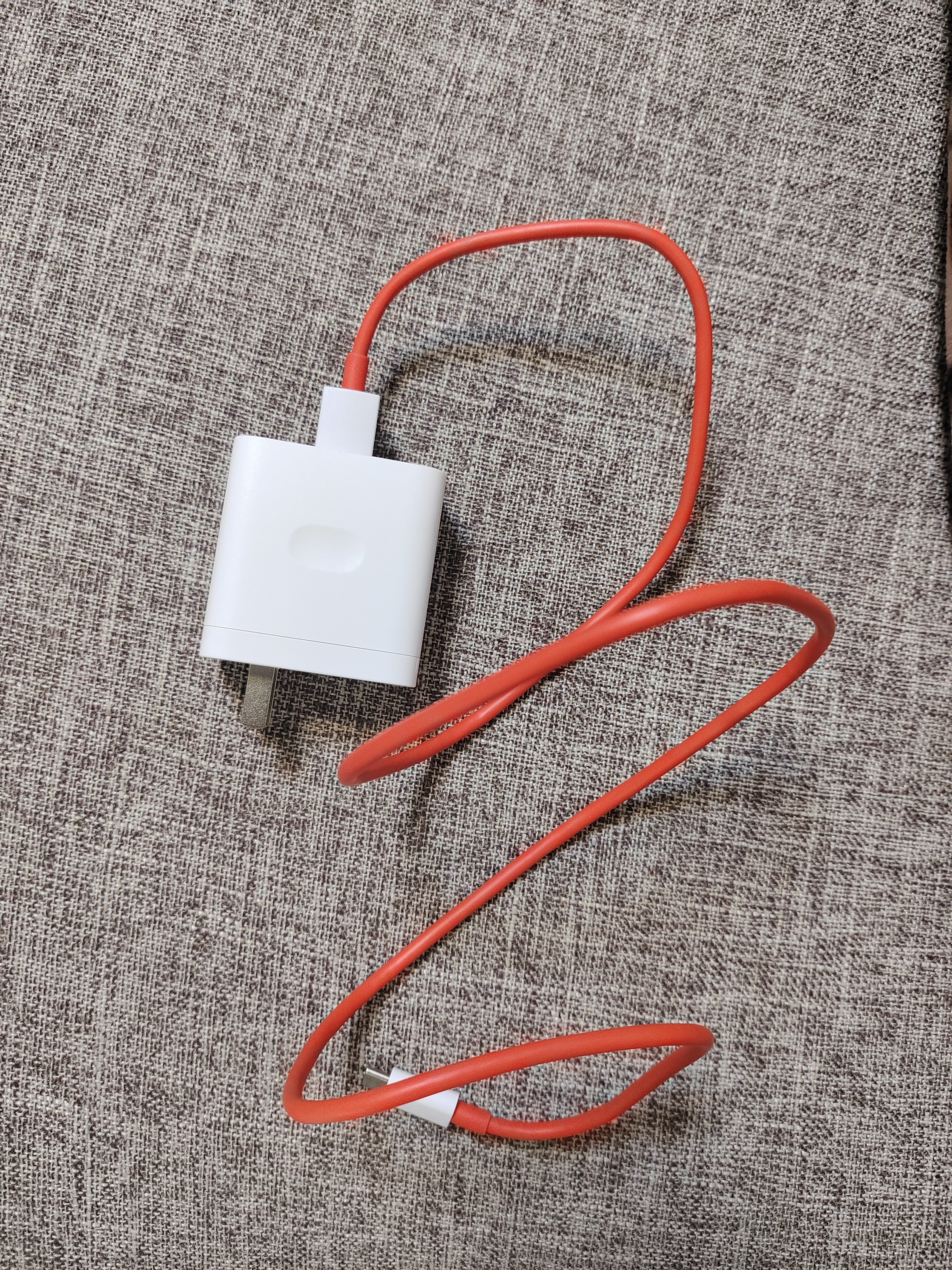 一加 原装 SUPERVOOC 100W 超级闪充充电器套装 3C认证 适配 OPPO华为小米荣耀VIVO  iphone17系列 实拍图