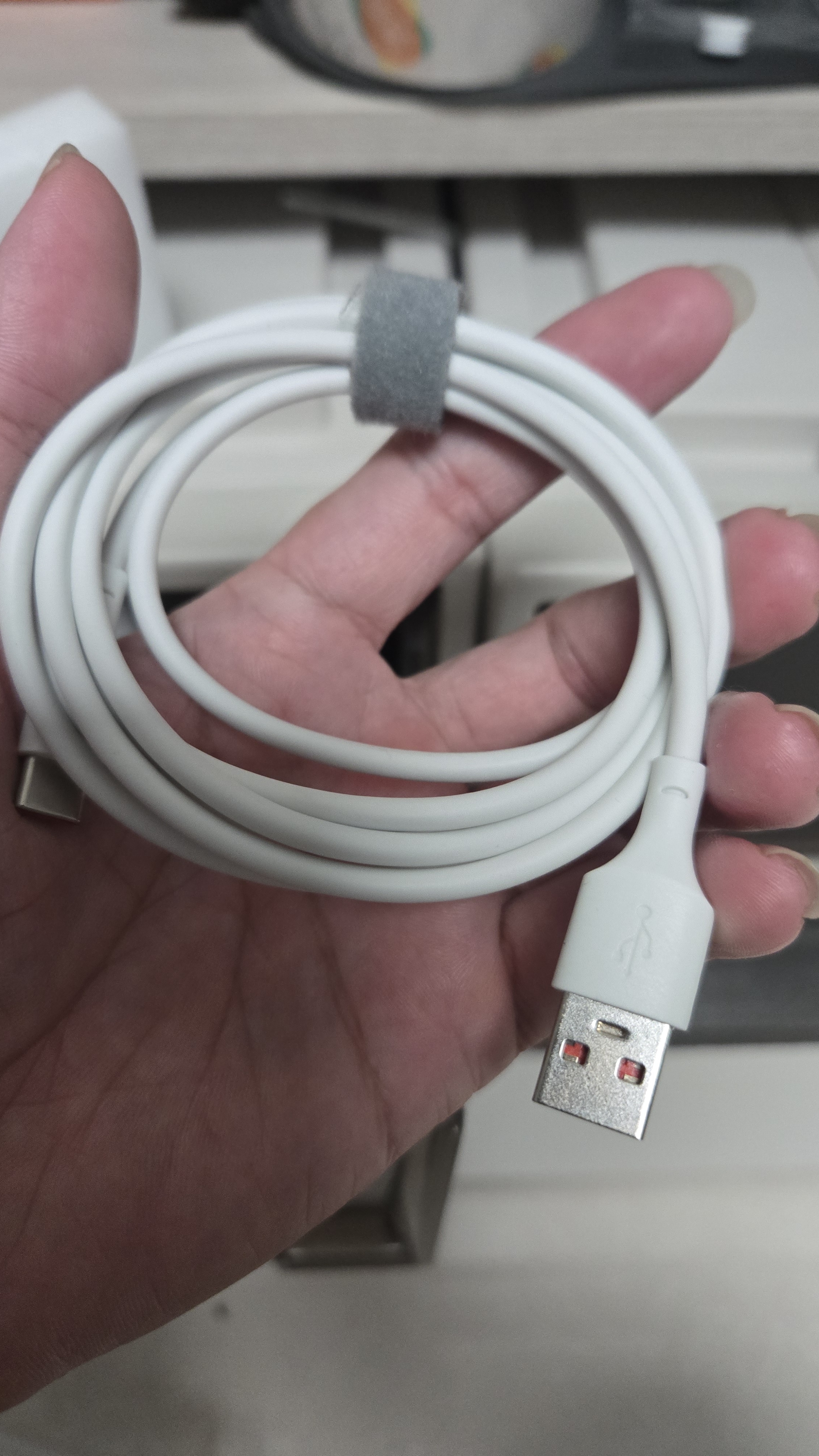 优籁特（ULT-unite）USB转Type-c线66W超级快充数据充电6A/5A通用华为荣耀安卓手机车载充电器电源线4米 实拍图