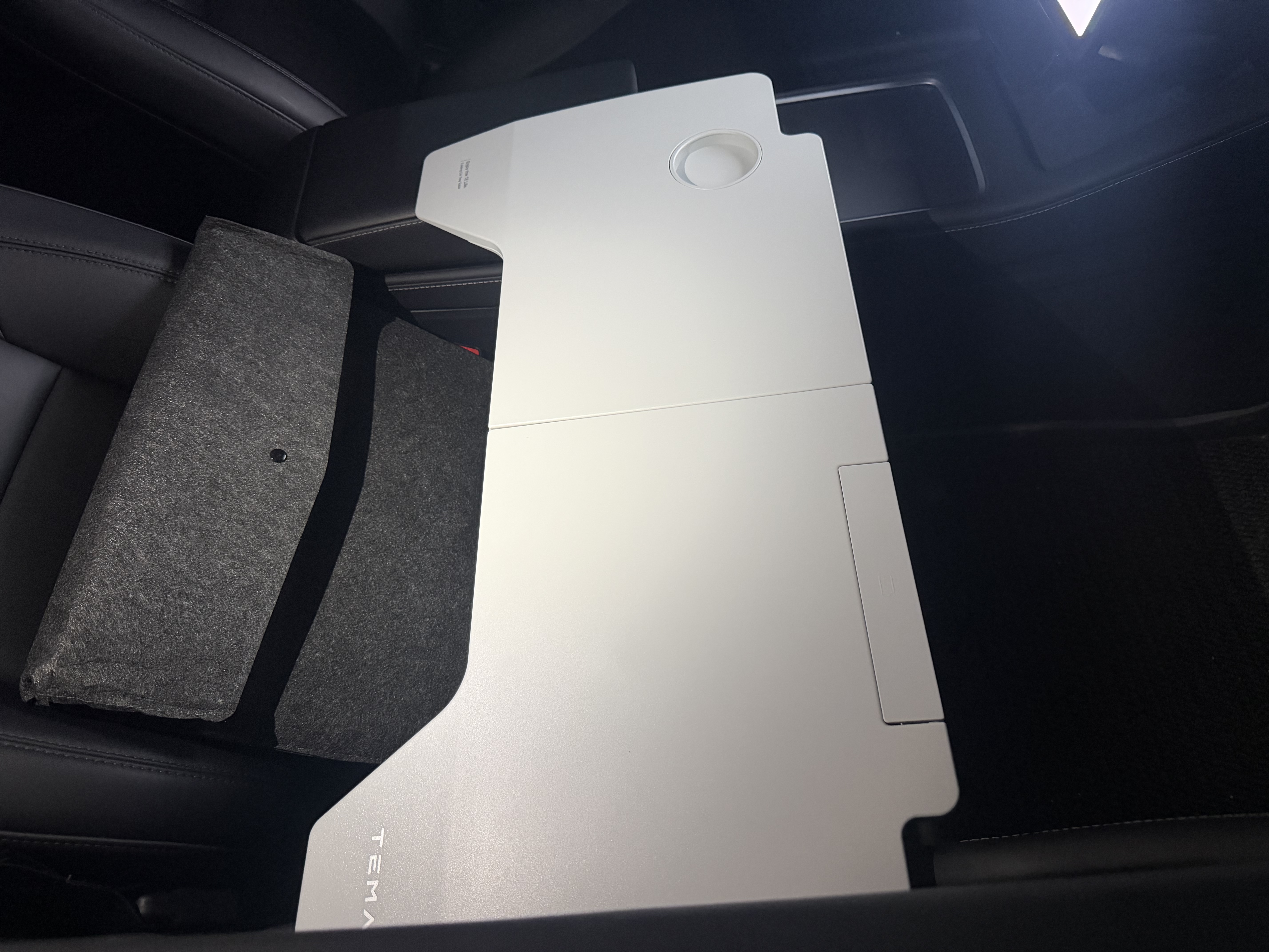 特麦适用于特斯拉Model3 y焕新版车载餐盘折叠桌板电脑桌板车用办公桌 【适用特斯拉全系列】折叠小桌板 实拍图