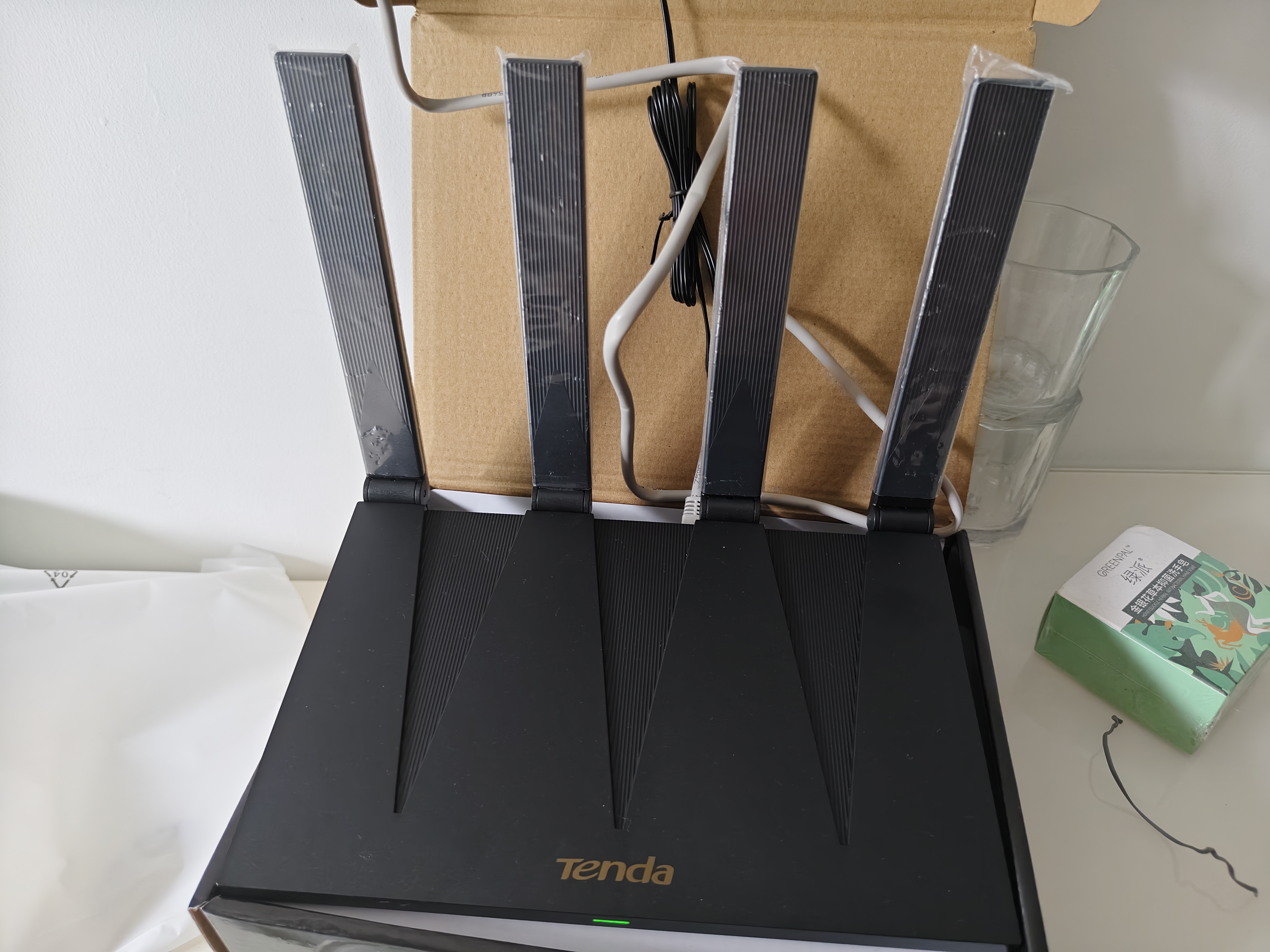 Tenda腾达路由器WiFi6+【泰山AX3000 Ultra】千兆穿墙王信号放大器增强无线家用甄选高配芯片AX12 Pro 实拍图