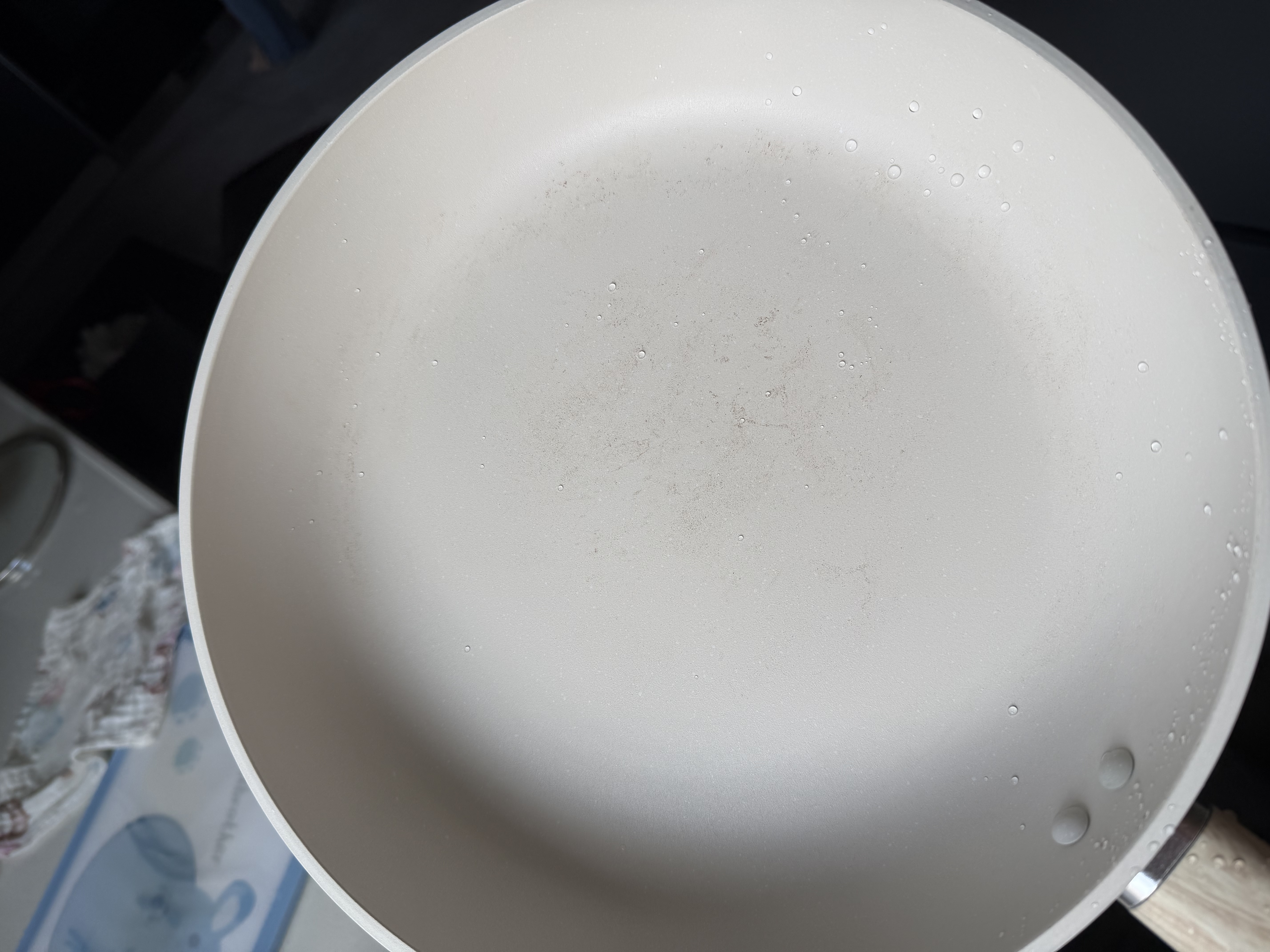 九阳（Joyoung）平底锅炒锅不粘锅炒锅炒菜锅煎锅电磁炉燃气灶通用轻颜小白锅28cm 实拍图