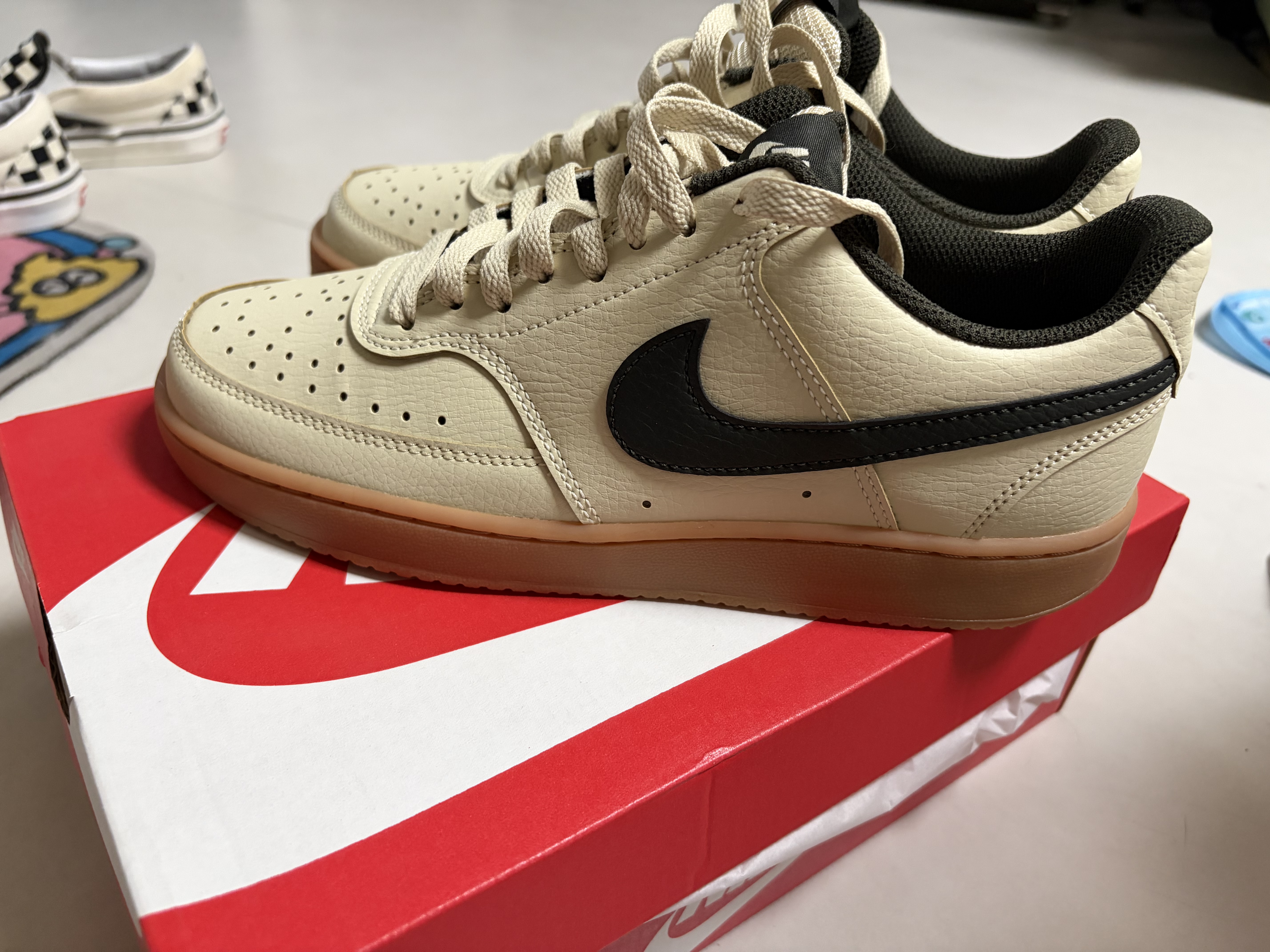耐克NIKE男缓震板鞋 COURT VISION LOW 运动鞋HV4506-200浅卡其40 实拍图