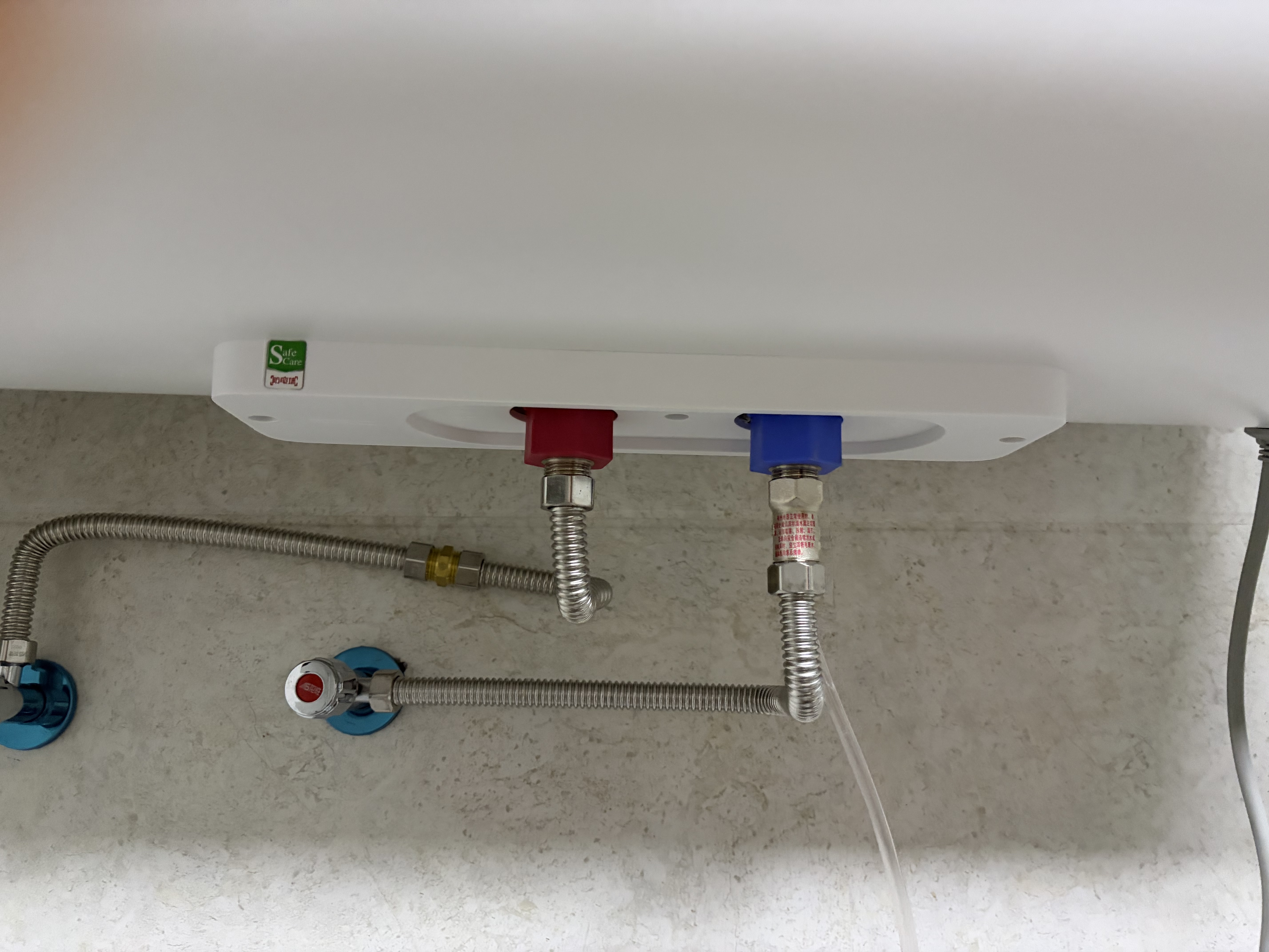 博世（BOSCH）热水器3000w家用一级能效高效速热大水量储水式节能电热水器TR 4300 E3 60L 实拍图