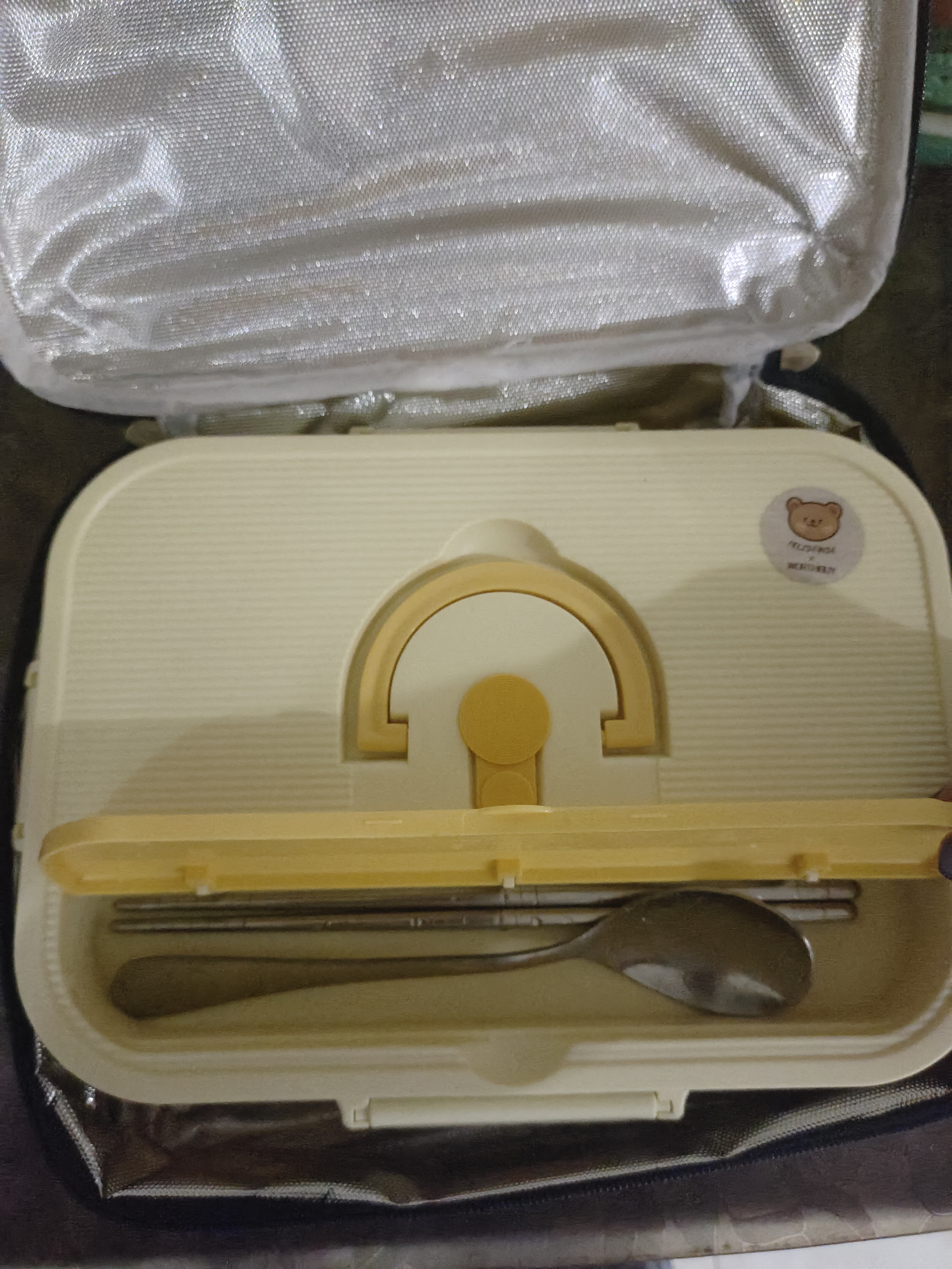 沃德百惠（WORTHBUY）316不锈钢保温饭盒小学生卡通便携分格餐盒餐具套装 奶酪黄5格+袋 实拍图