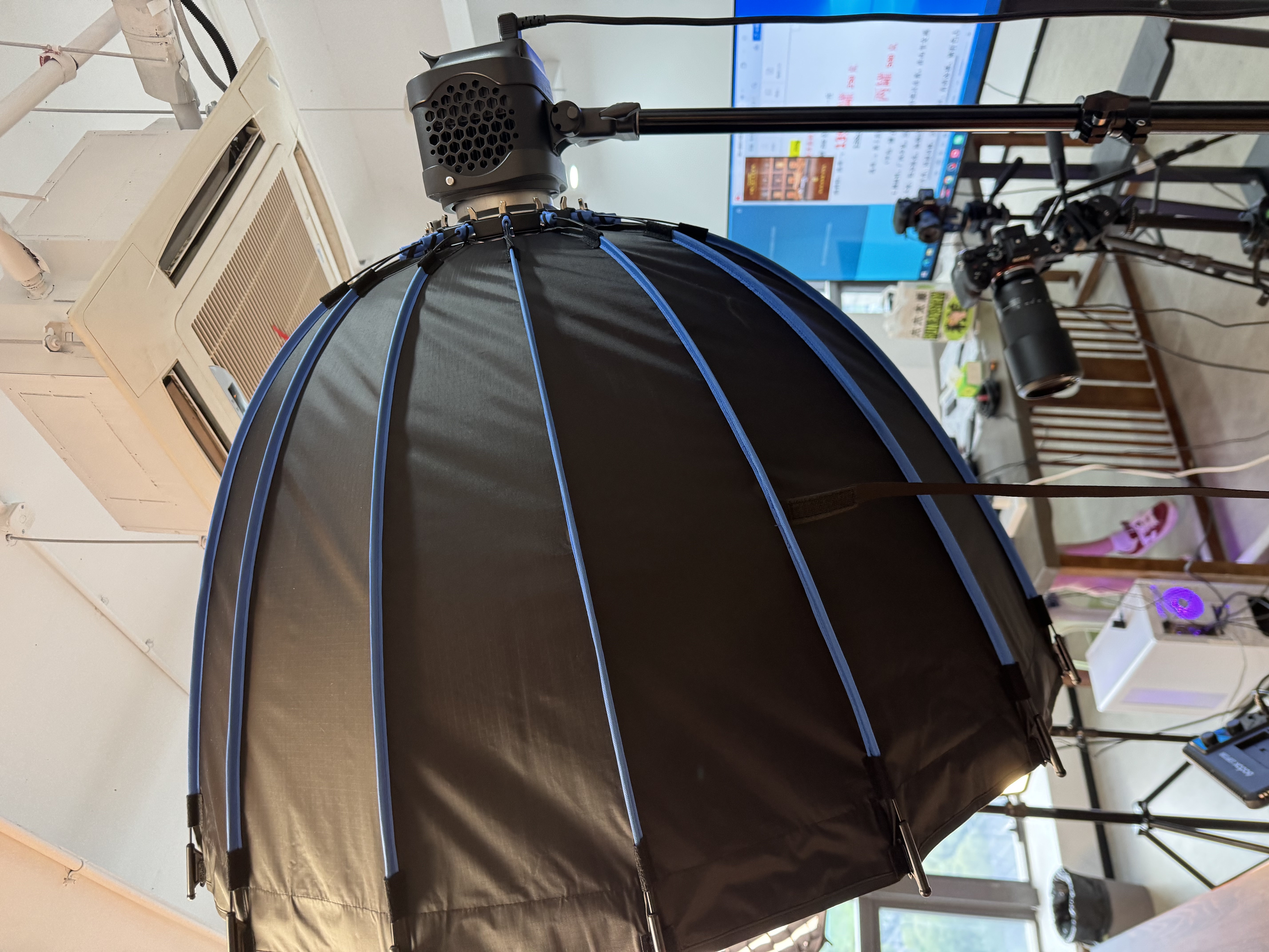 爱图仕（Aputure）艾蒙拉 Halo 200x 直播补光灯 双色温摄影灯 直播间视频摄像 200W影棚常亮灯 90深抛柔光套装 晒单实拍图