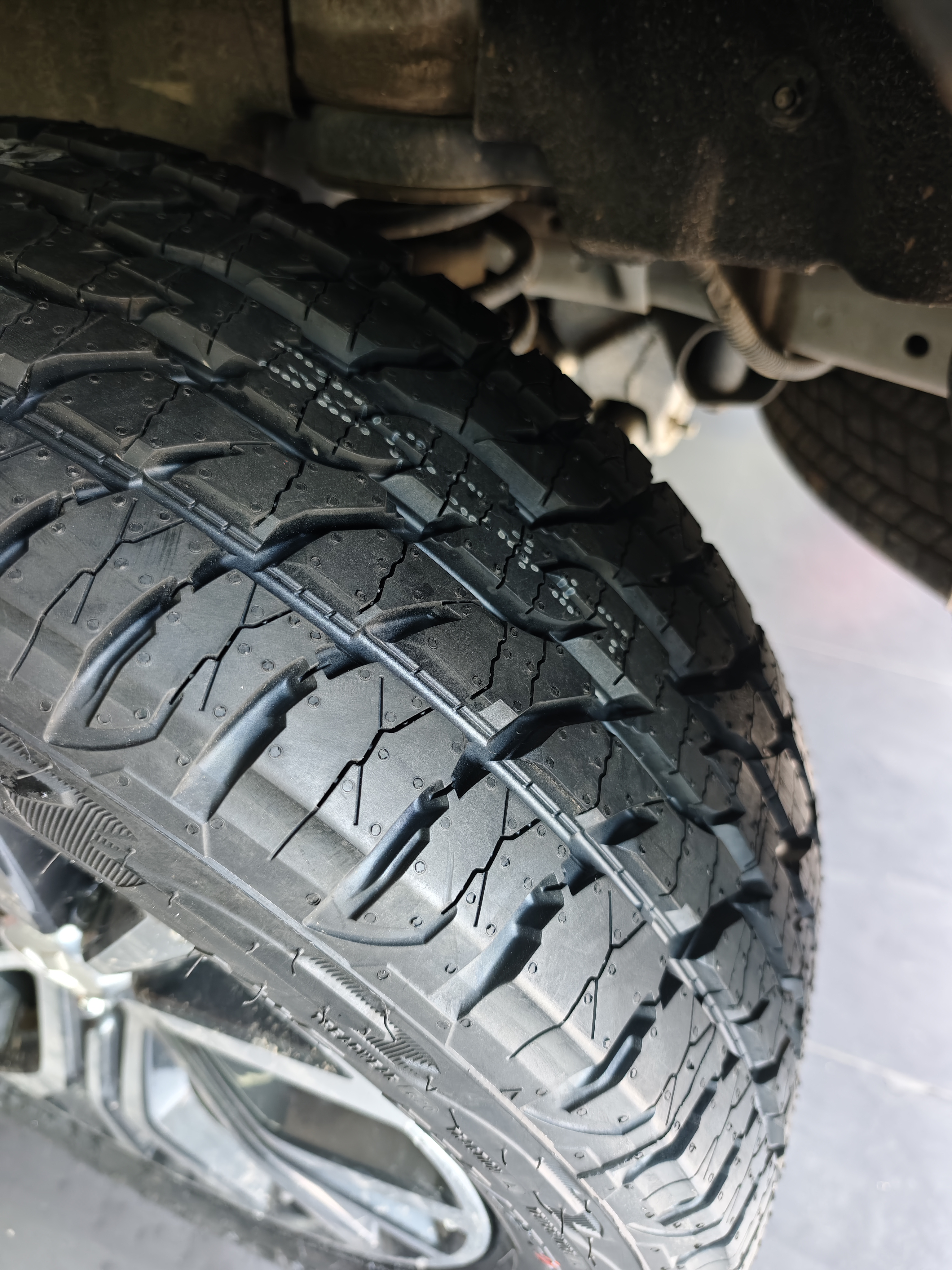 固铂（Cooper）越野轮胎 225/55R18 102H  ATT 适配IX35/欧蓝德/BJ20/BJ30 实拍图
