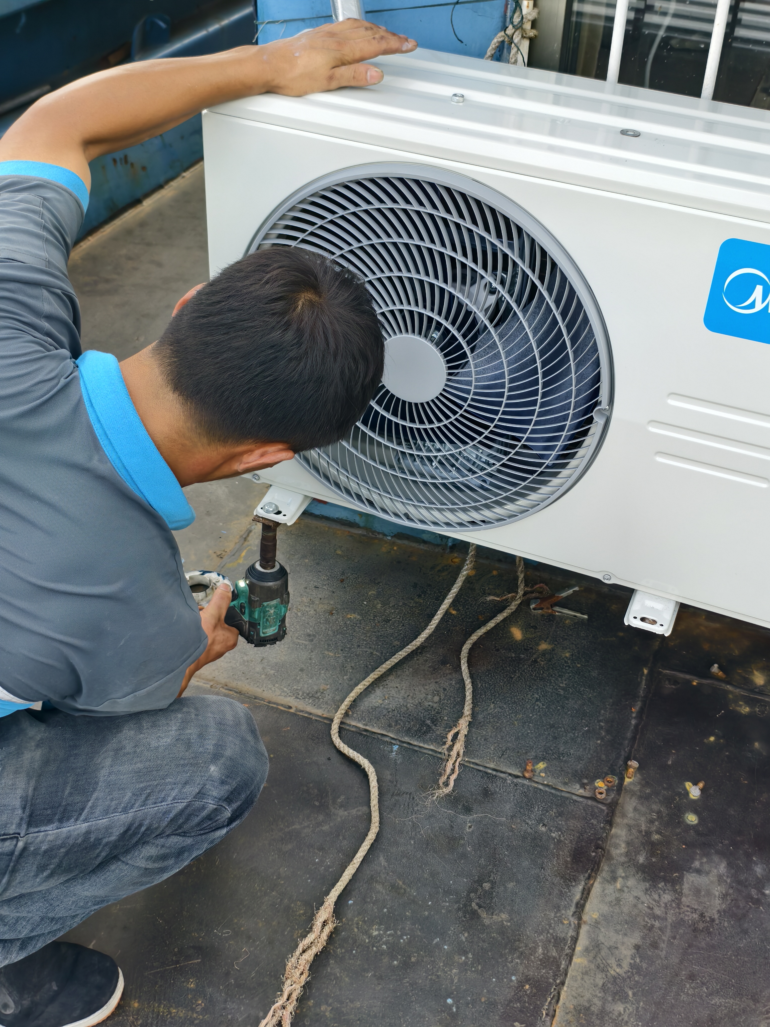 美的（Midea）空调挂机 酷省电二代pro 店长推荐大1.5匹Ultra新一级能效全直流变频节能防直吹以旧换新 国家补贴 酷省电 大1.5匹 二代Ultra 大双排 26年新款 实拍图