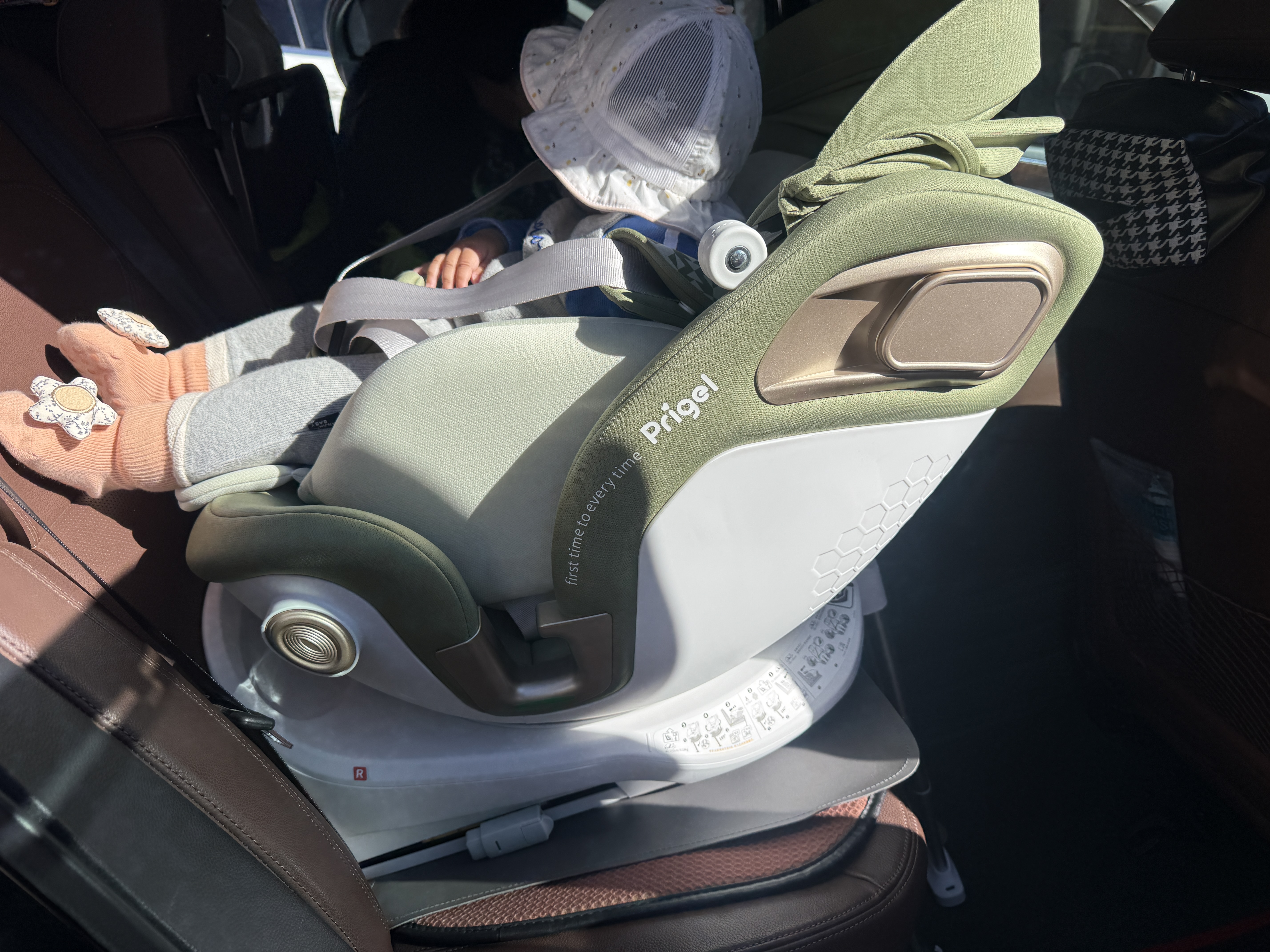 Prigel舒安Air宝宝新生儿婴儿儿童安全座椅车载汽车用0-6-12岁可坐可躺 舒安Air 抹茶奶霜(IGR认证+护脊不窝脖+攻克后排角度) 晒单实拍图