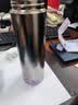 水宜生纯钛保温杯泡茶保鲜杯养生水杯双层真空钛水杯礼盒装大容量男士杯 流光银500ml 实拍图
