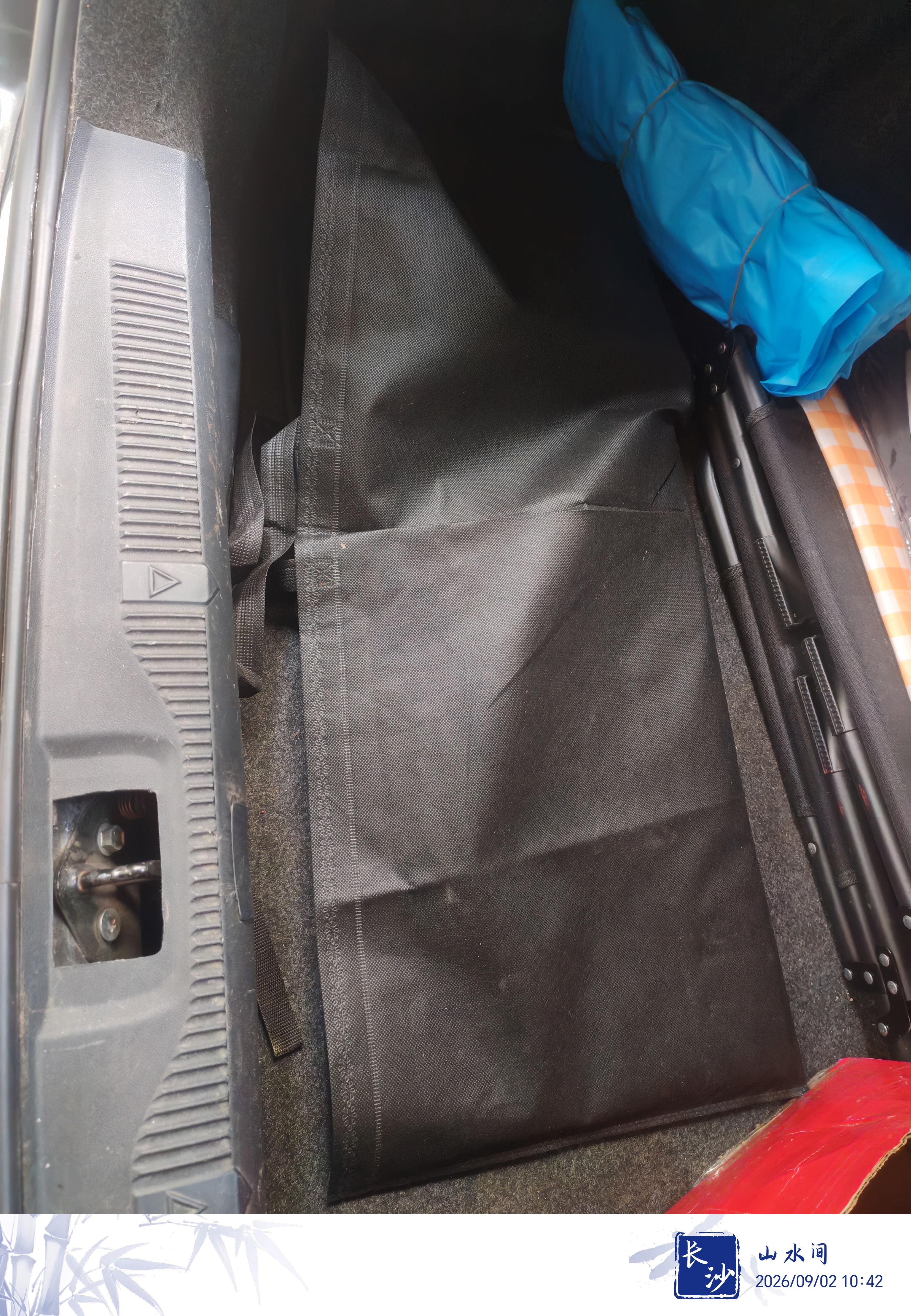 玮依汽车后排睡垫可折叠便携式后座单人儿童车载旅行床垫SUV轿车通用 实拍图