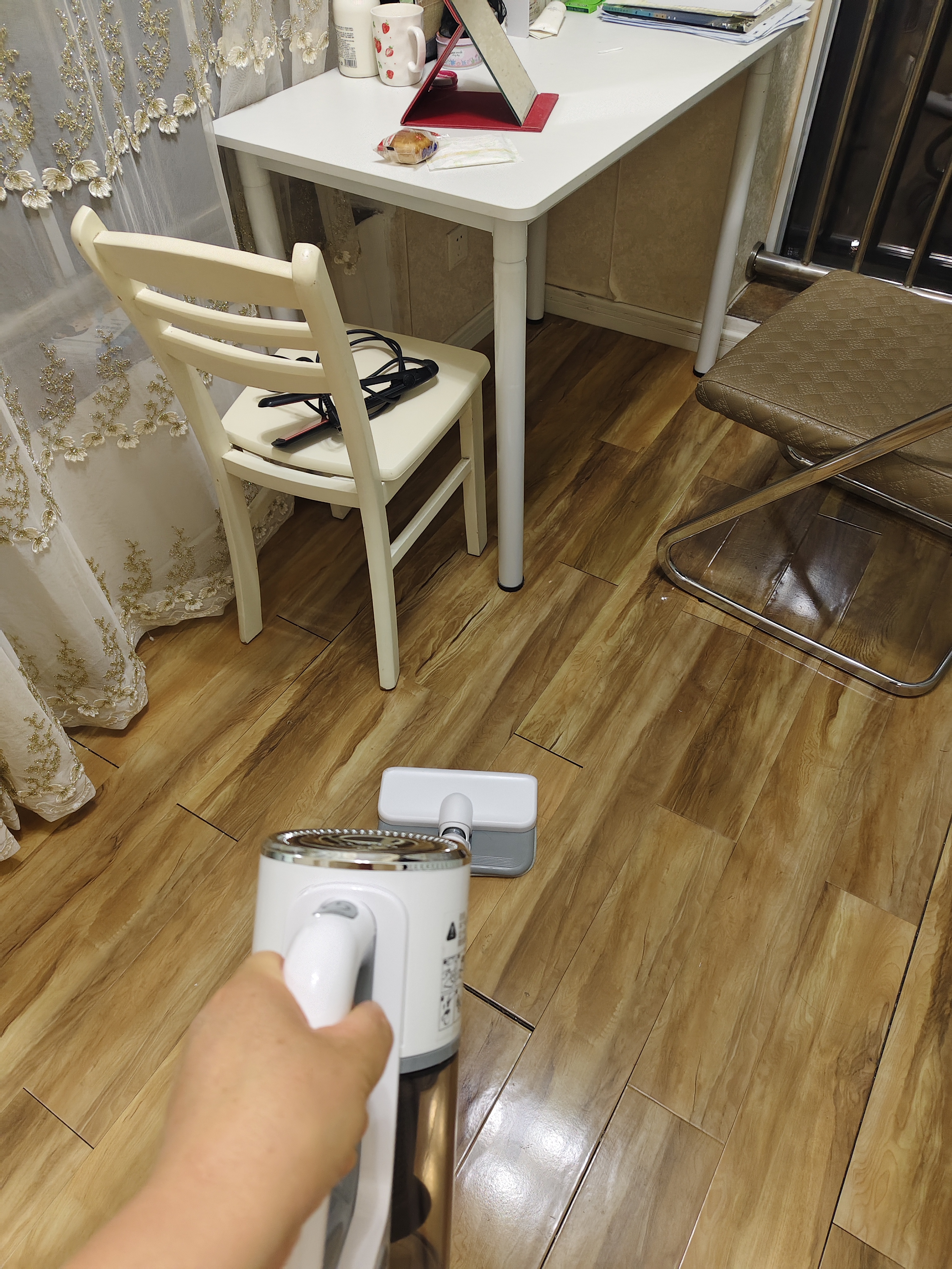 康佳（KONKA）吸尘器家用无线吸拖一体三合一大吸力手持便携小型轻音大吸力洗地机宠物吸毛吸尘价保30天自动清洗 【灰松】扫吸拖+双滤芯 实拍图