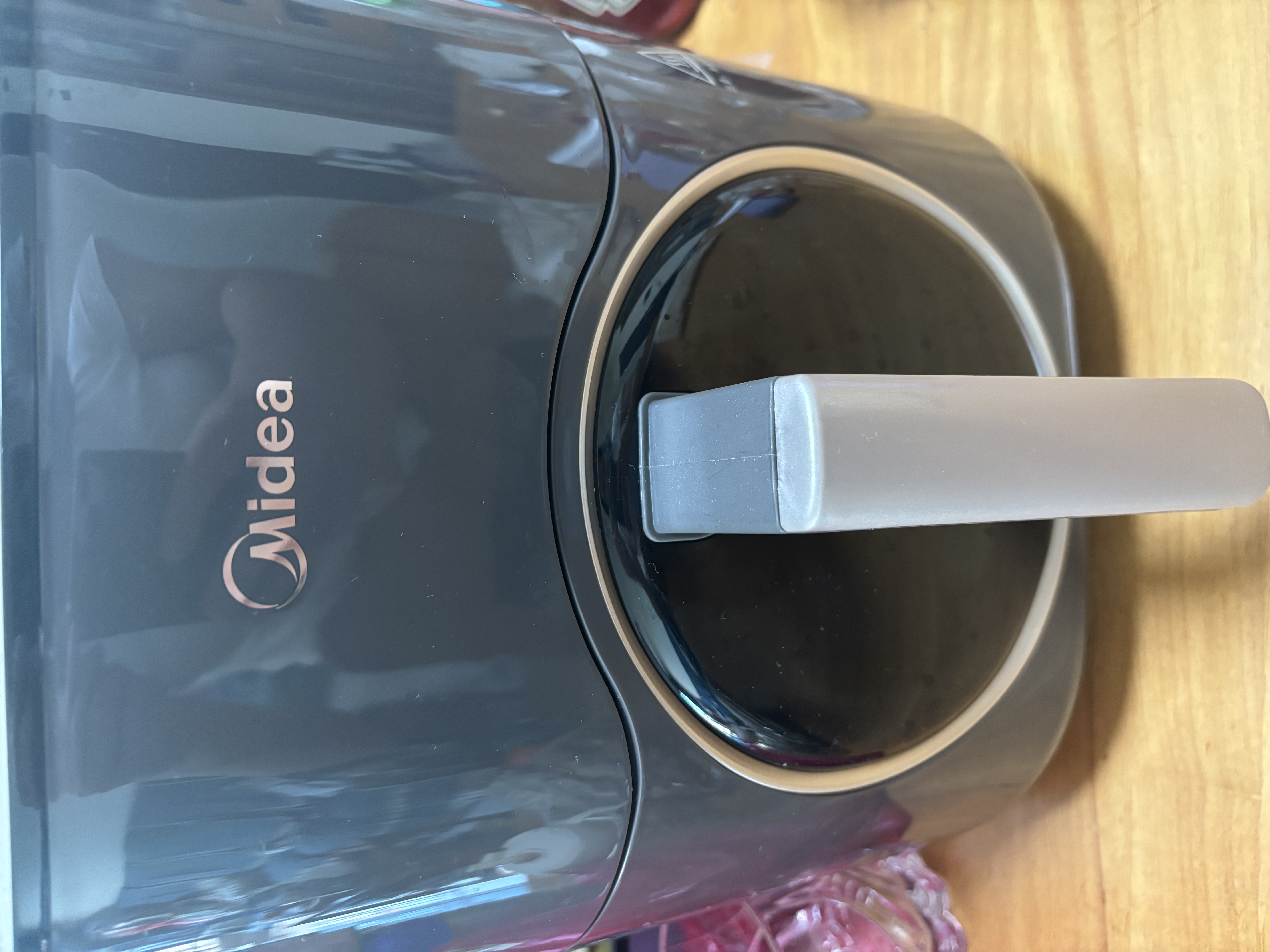 美的（Midea）炎烤空气炸锅家用小型6L大容量双热源蒸烤一体智能可视免翻面烤箱空气电炸锅新款京东自营KZC6053 实拍图