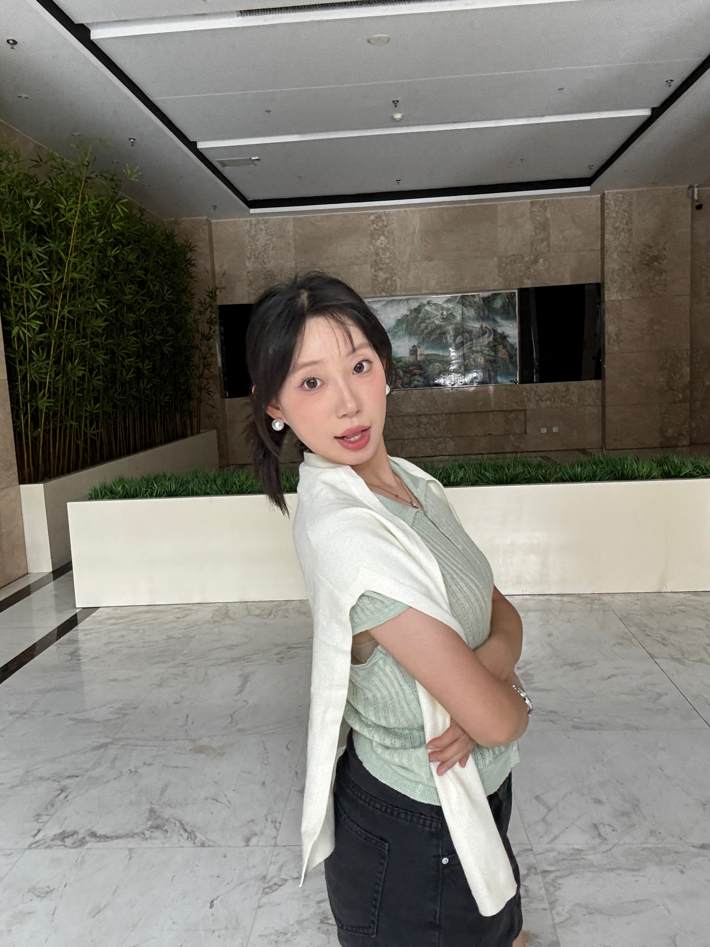 七色纺披肩女士四季针织披肩空调房护肩防风防寒时尚保暖披肩 米白色 实拍图