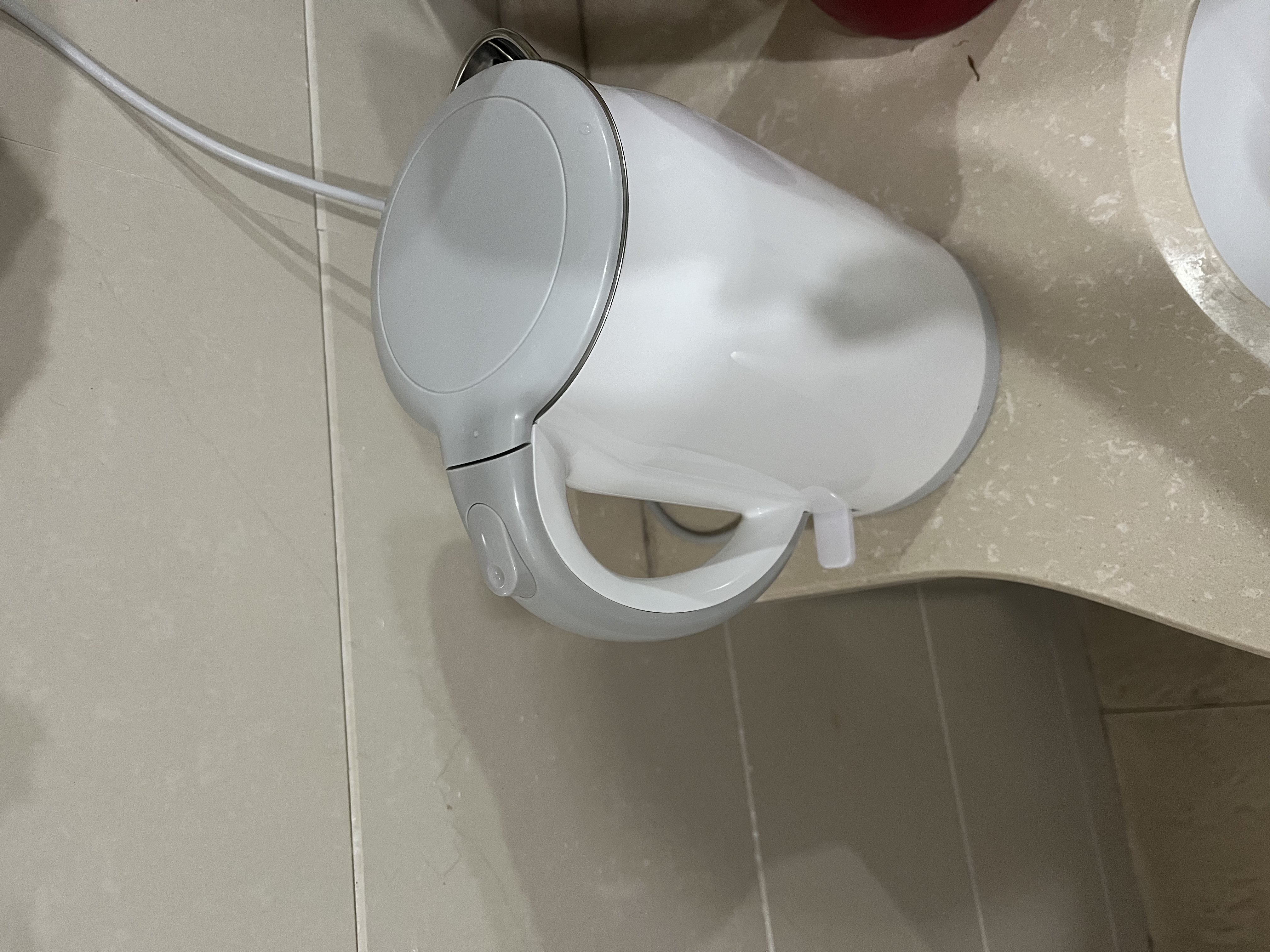 美的（Midea）电水壶电热水壶食品级304/316L不锈钢家用双层防烫烧水壶 1.7L大容量热水壶开水壶煮茶壶 1.7L 【316L母婴材质】SH17M301PRO 实拍图