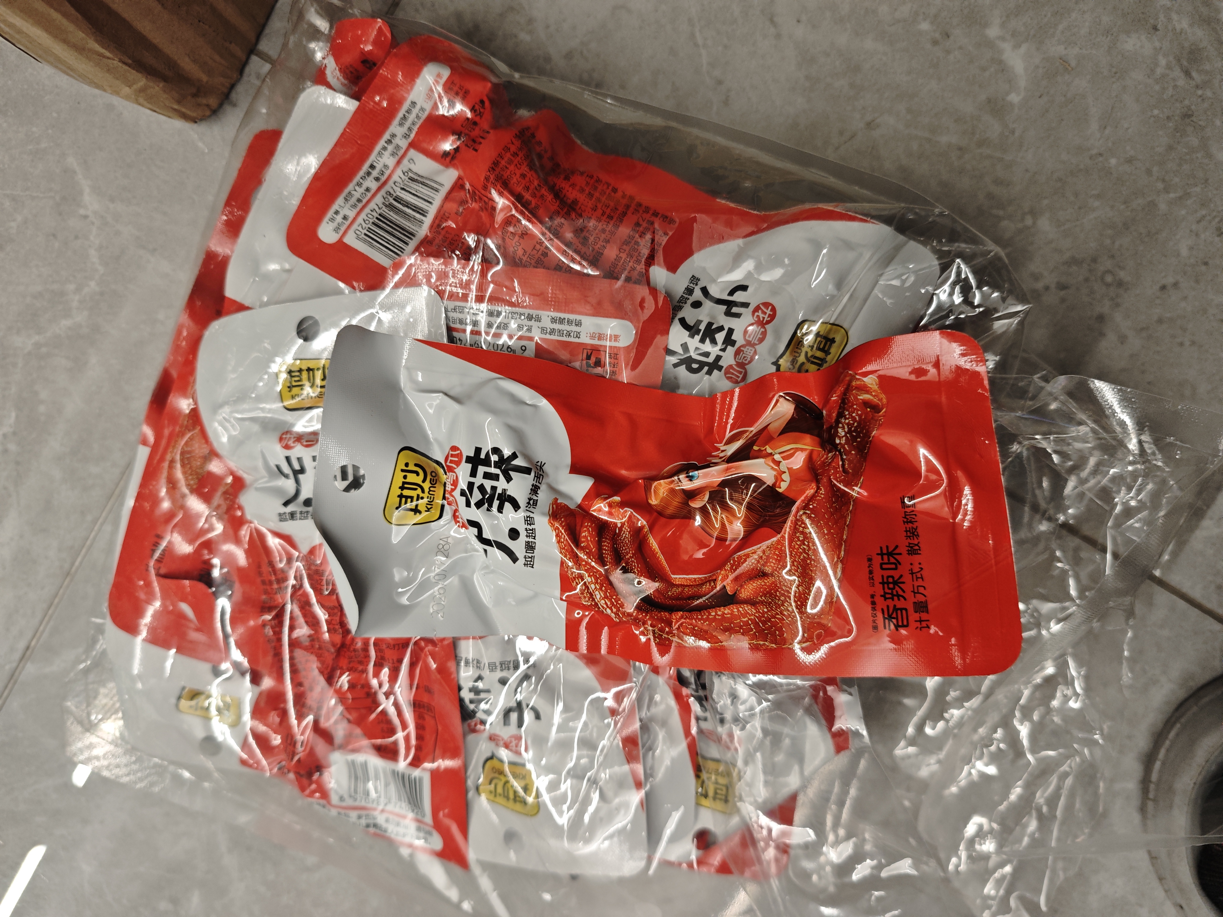 龙岩泡鸭爪香辣鸭掌福建特产卤味零食小吃休闲食品肉类熟食下酒菜 泡鸭爪（香辣） 20根 实拍图