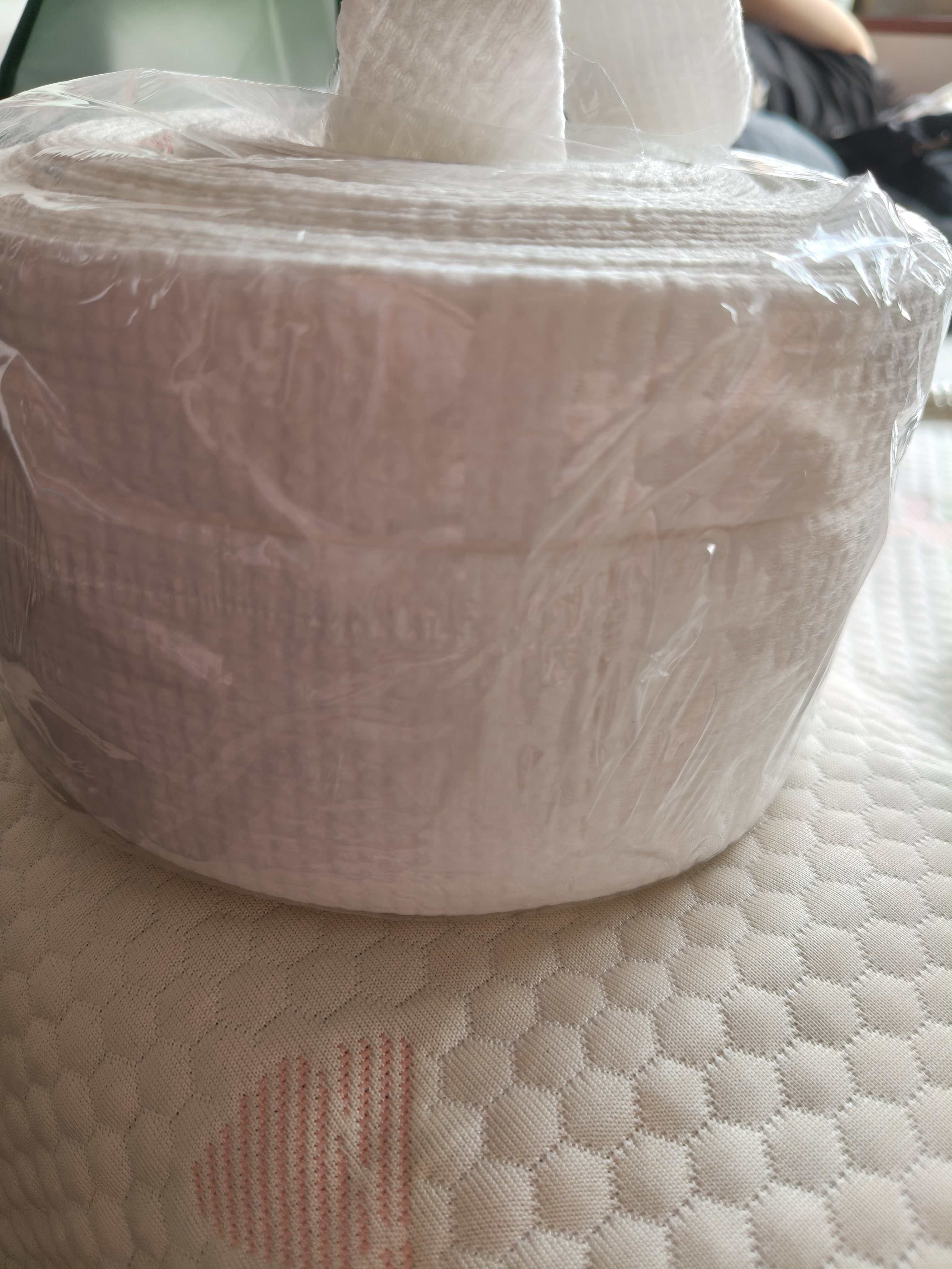 尔木萄（AMORTALS）卷筒式洗脸巾70抽1包加厚擦脸巾化妆绵加大加厚干湿两用节日礼物 实拍图