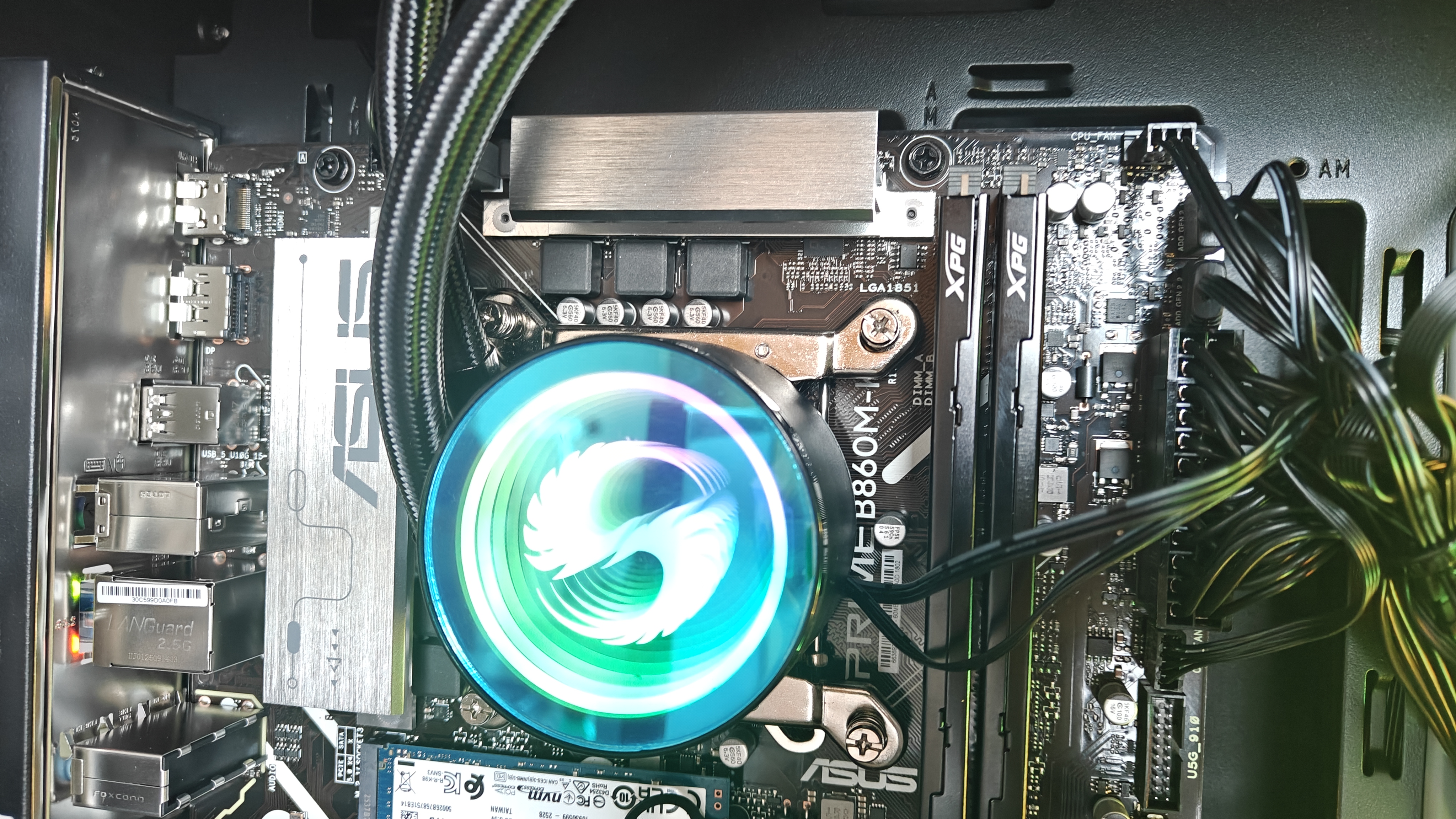 长城（Great Wall）LOP 星凰X360黑一体式水冷散热器（14700K和9700X佳选/ARGB/千层镜/PWM/隐藏走线/支持1700/AM5） 实拍图