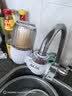 奥克斯（AUX）净水器家用水龙头过滤器自来水直饮滤水器前置超滤厨房通用T3龙头净化器 1机2芯(可清洗/加粗陶瓷滤芯) 实拍图