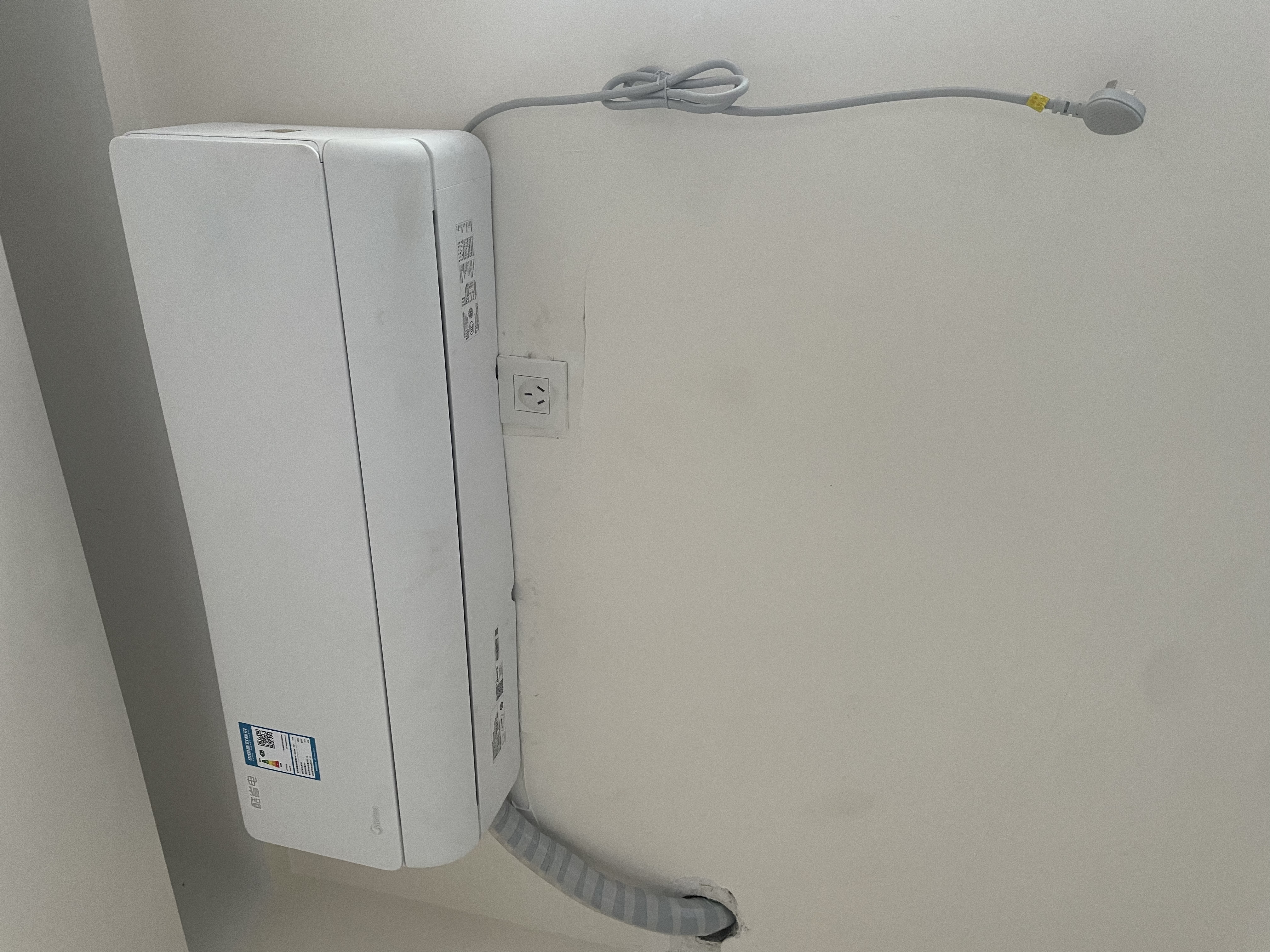 美的（Midea）空调1.5匹挂机酷省电二代大1.5匹空调一级能效26年新款变频冷暖两用官方旗舰店以旧换新国家补贴 酷省电 一级能效 2匹 省电节能28% 实拍图