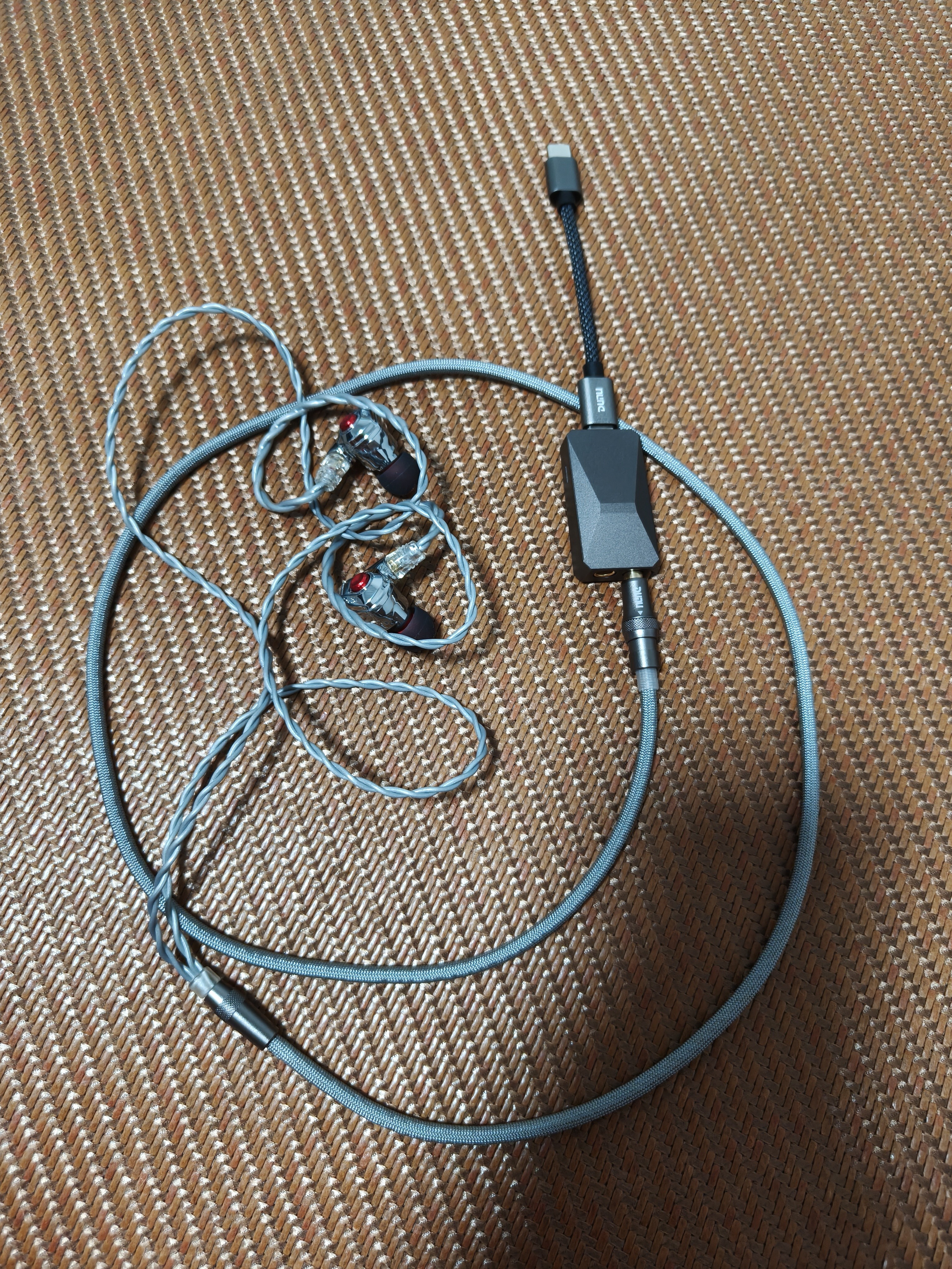 达音科（DUNU）DTC 480 解码耳放 手机便携HiFi小尾巴安卓4.4平衡3.5单端DSD256硬解 手机hifi解码耳放线 DTC 480（含Type-C线） 实拍图