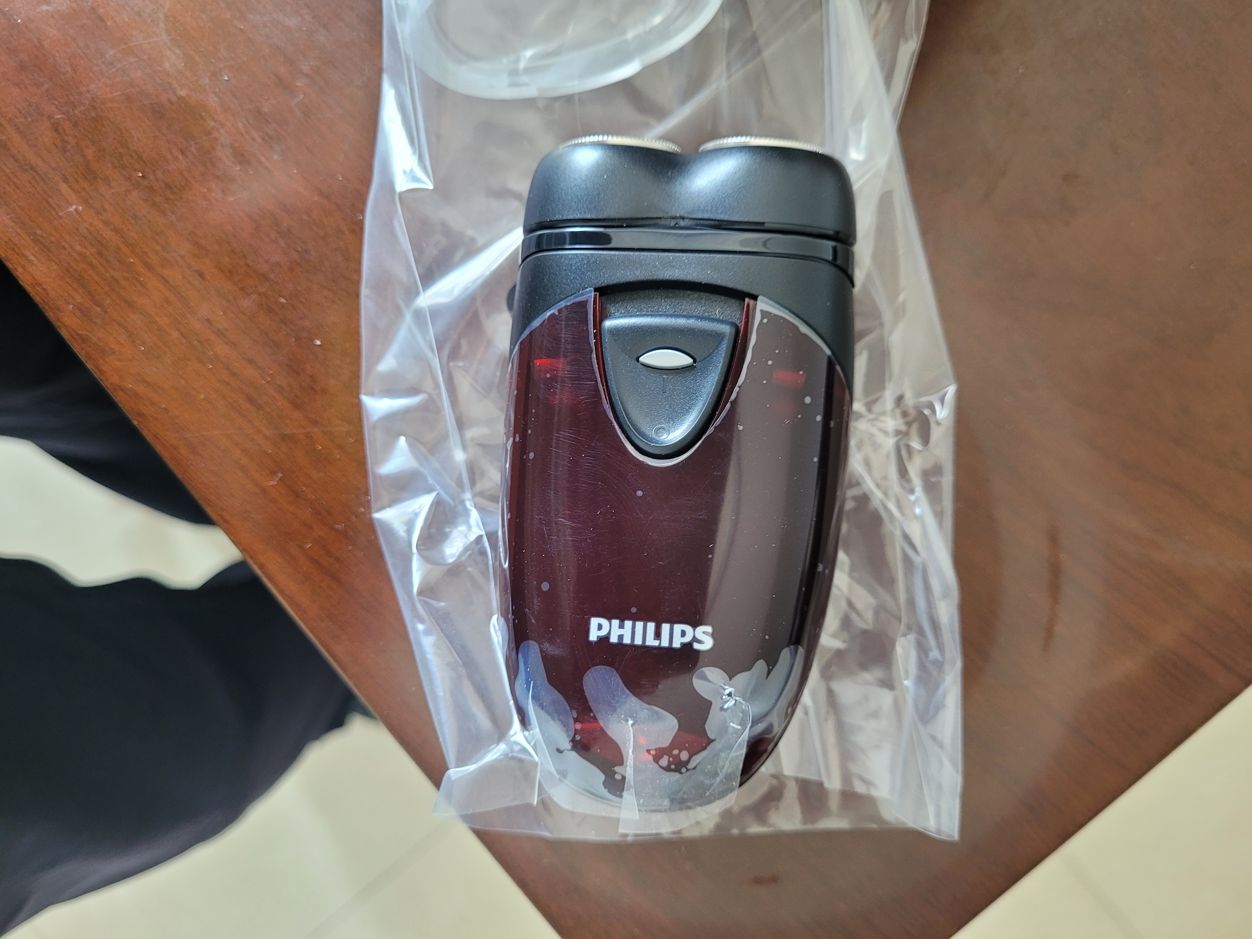 飞利浦（PHILIPS）【教师节礼物】便携剃须刀电动旋转式刮胡刀电动胡须刀剃胡刀生日礼物实用 便携电池款 丨使用2节5号电池 实拍图