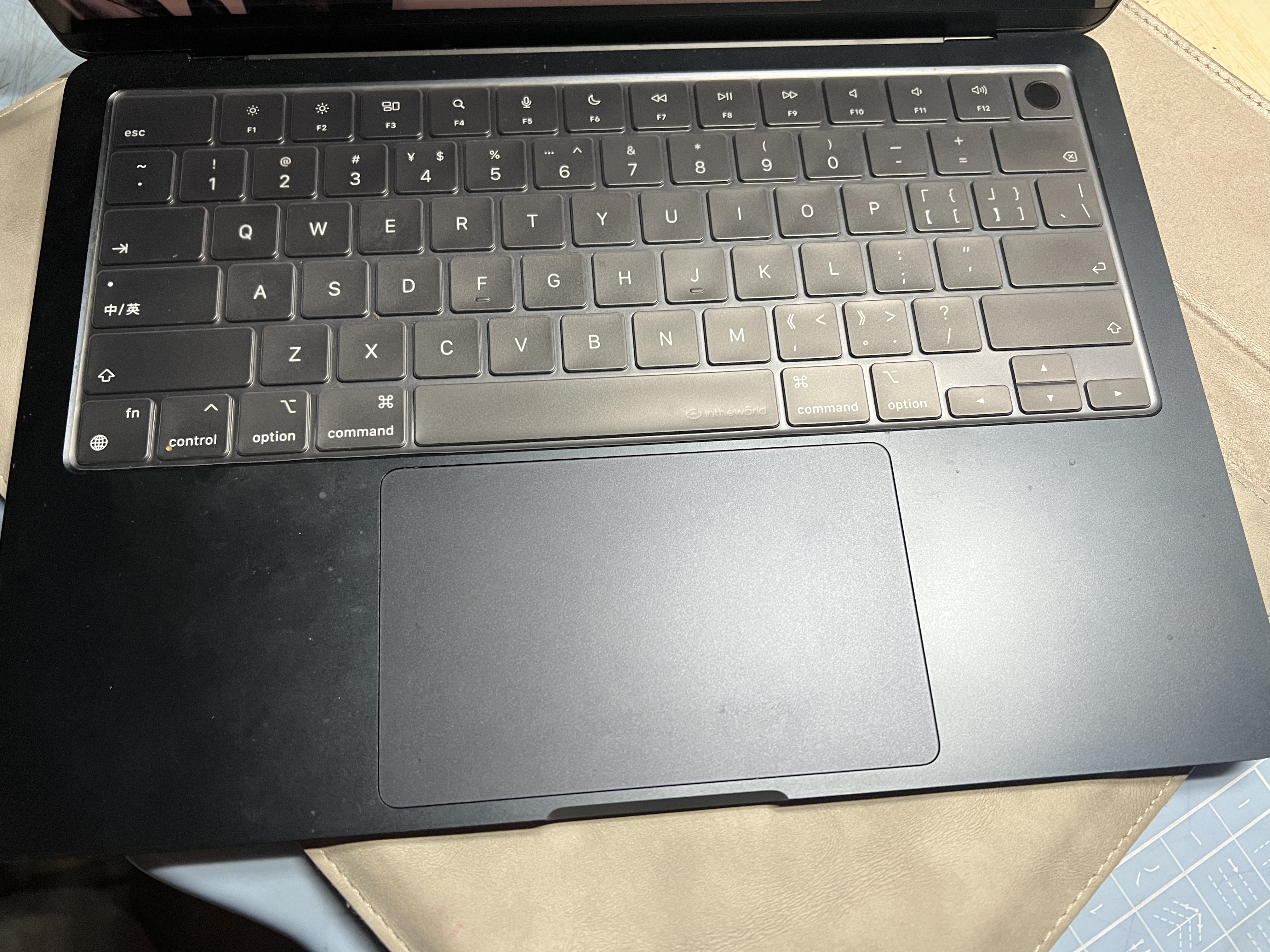 极川 苹果MacBook Air 13.6英寸M5/4/3/2键盘膜2026/25/24款笔记本电脑键盘保护膜TPU超薄透明防水尘罩 实拍图