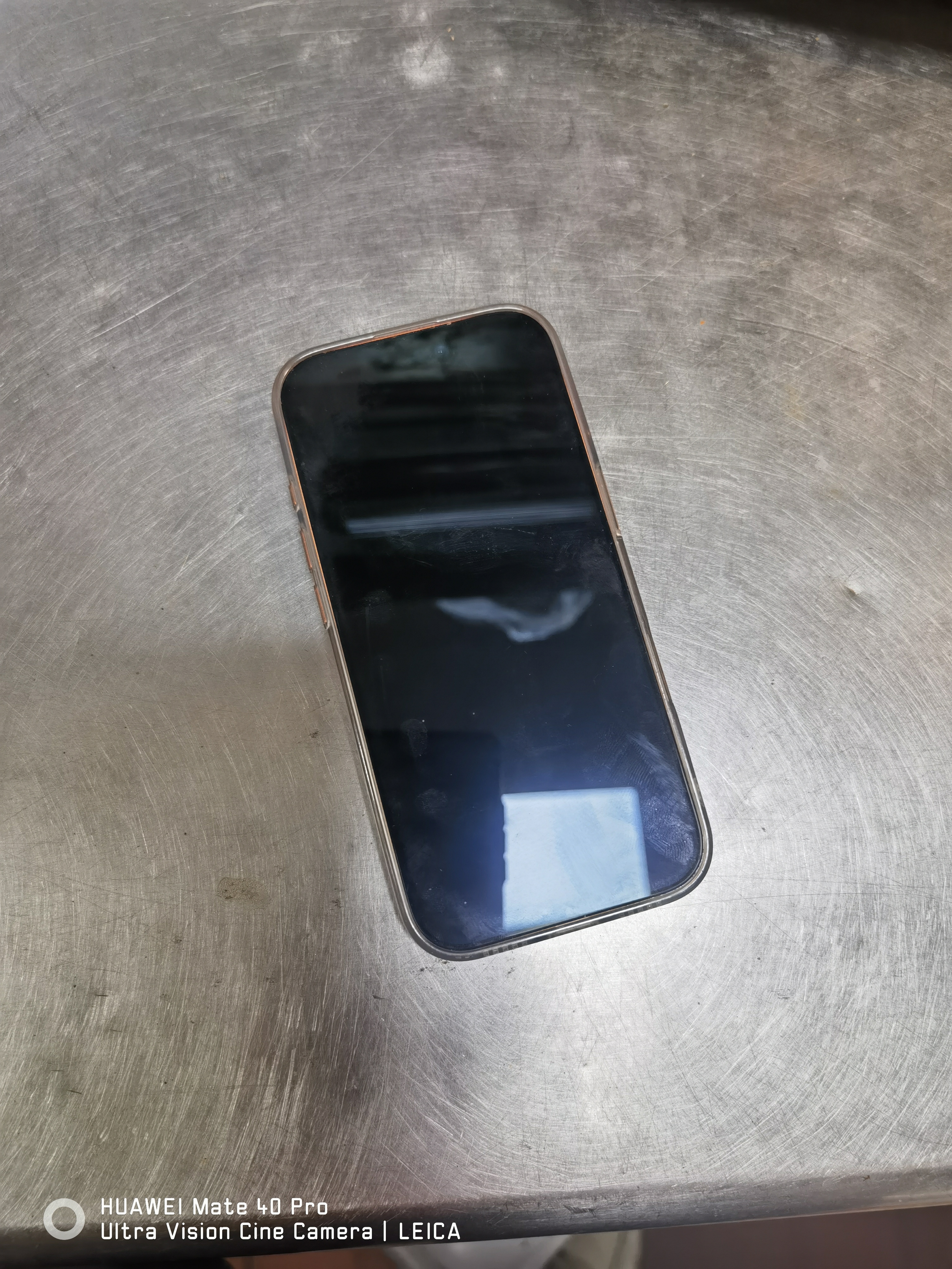 Apple/苹果【点击“立即领取“享补贴】iPhone 17 Pro 256GB 星宇橙色 移动联通电信5G 双卡双待手机 实拍图