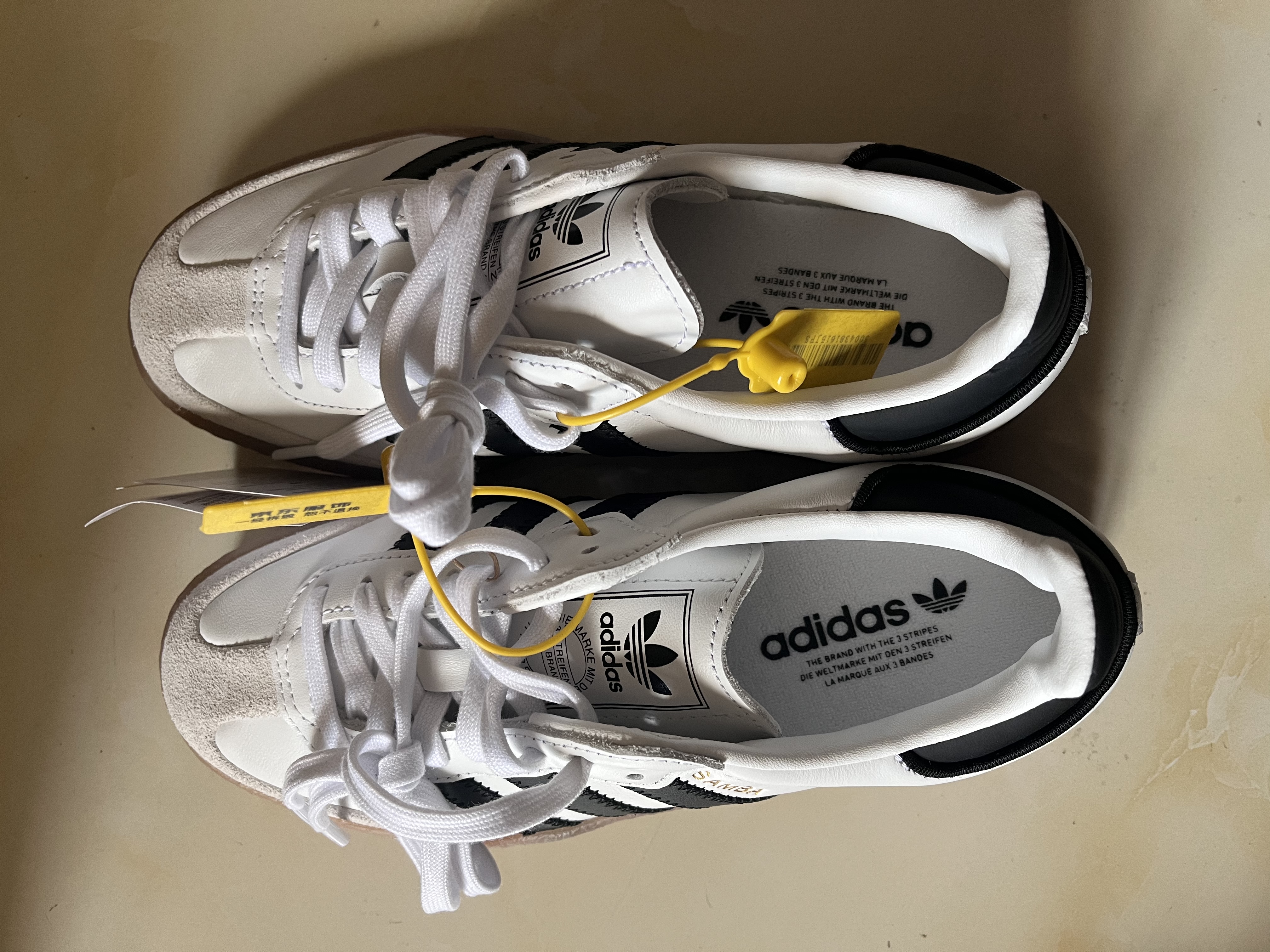 阿迪达斯adidas三叶草 SAMBAE女鞋 板鞋德训鞋 JI1349 36码 实拍图