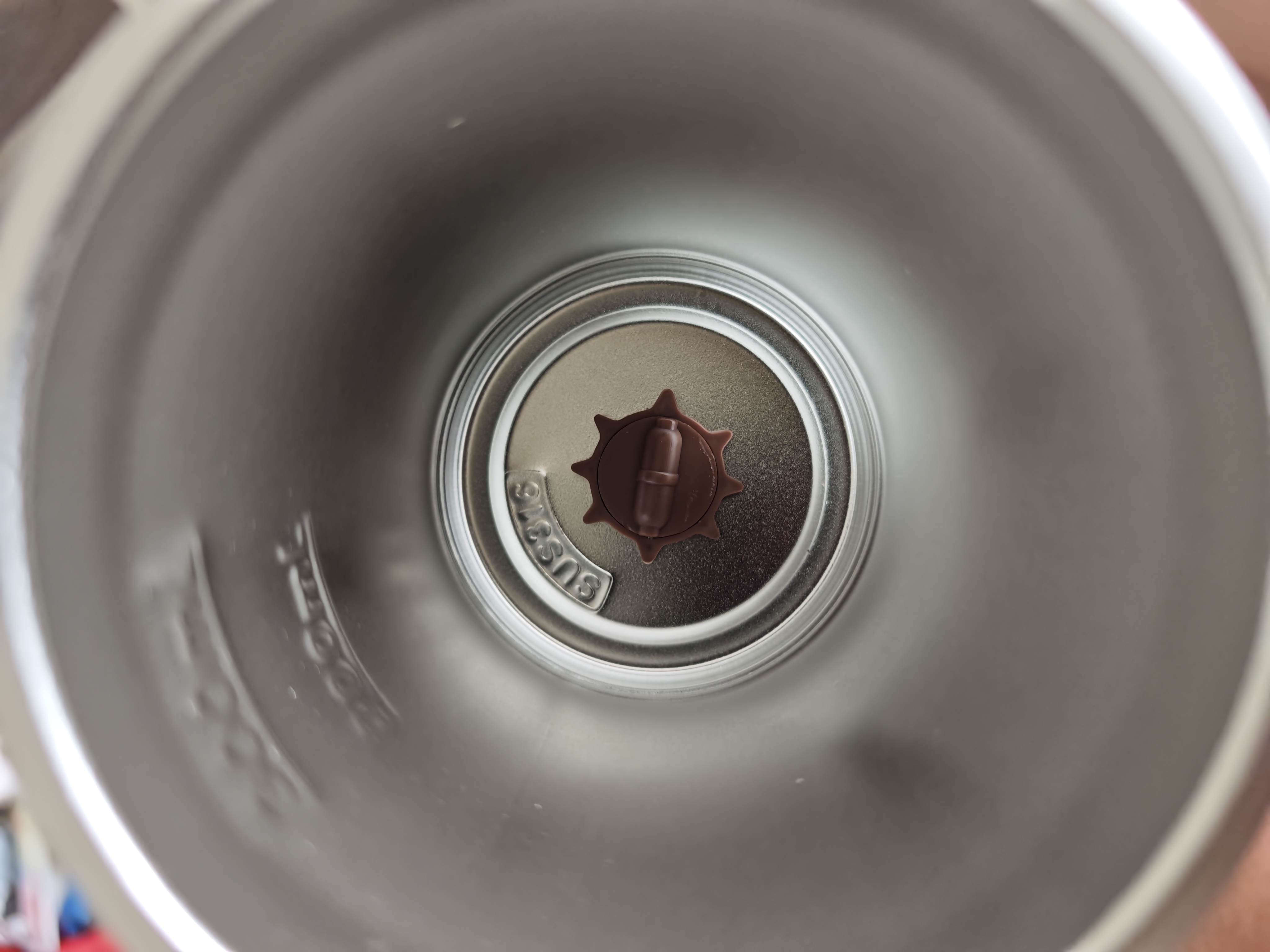 乐扣乐扣自动搅拌杯磁力电动咖啡杯可搅拌豆浆316不锈钢杯水杯直饮杯 全自动搅拌杯-手柄款 400ml 实拍图
