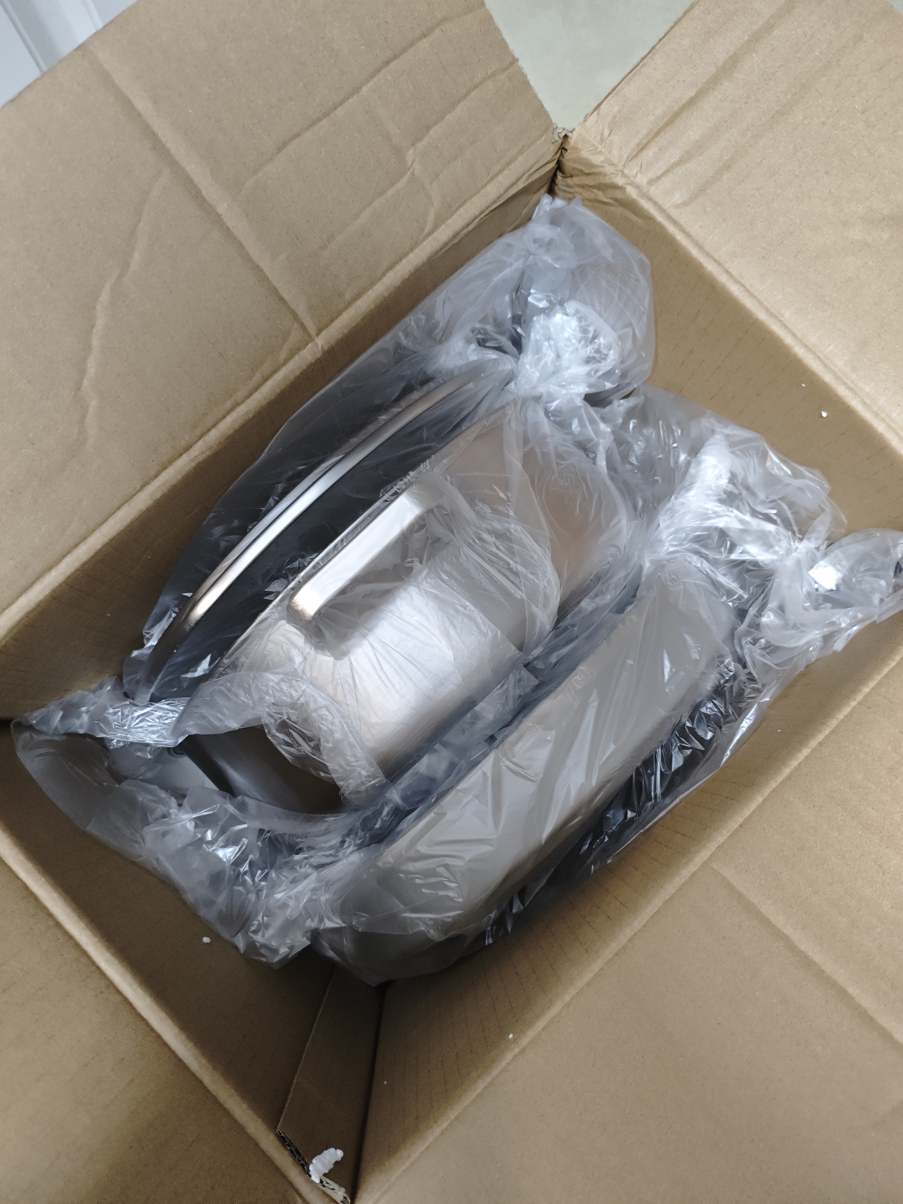美的（Midea）钛钢0涂层电火锅电煮锅不锈钢有钛火锅专用锅分体可拆速沸6.5L电火锅电热锅多功能锅HGS30G1Ti 实拍图