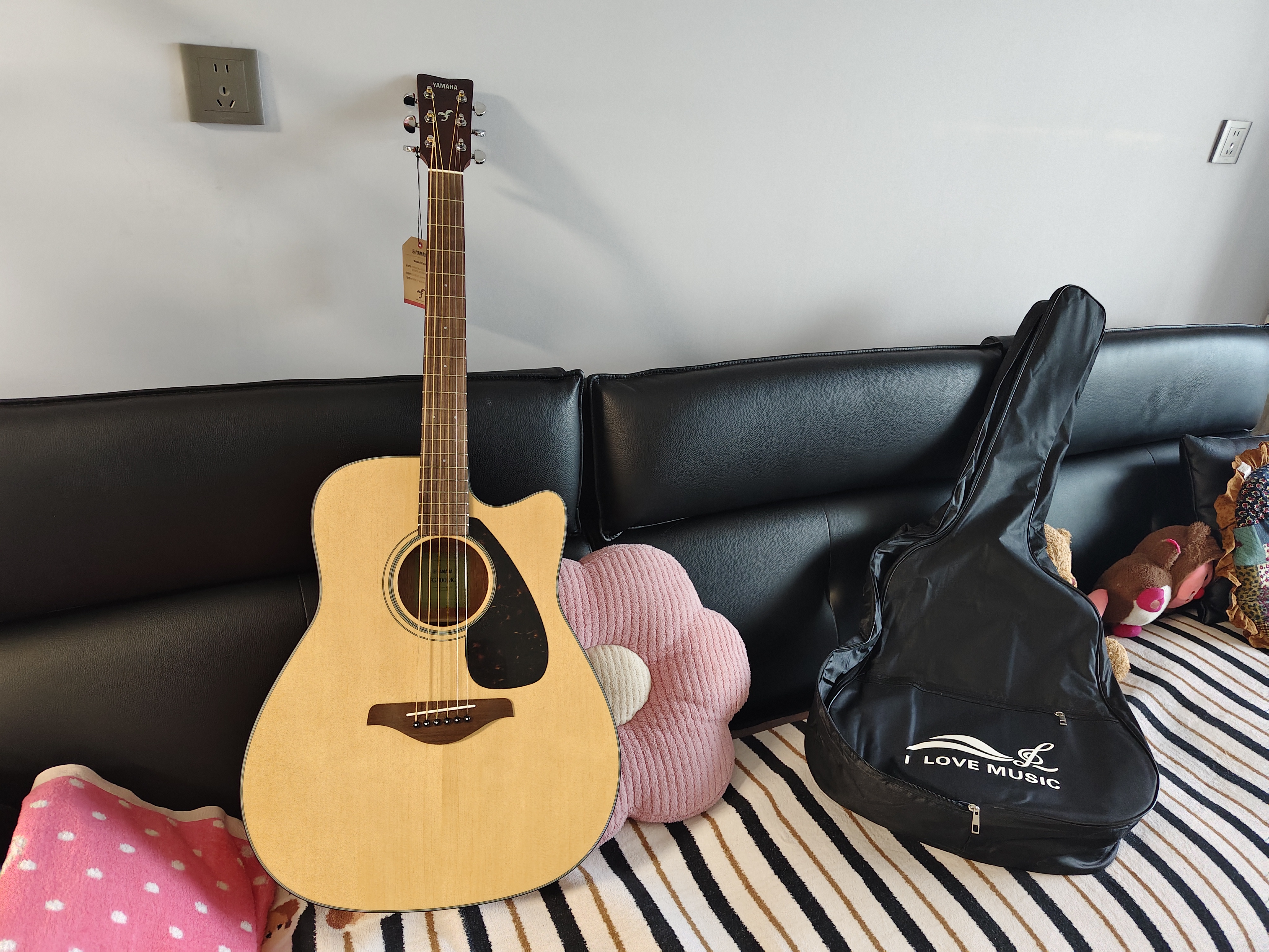 雅马哈（YAMAHA）FG800MC 原声款 实木单板 初学者民谣吉他 缺角吉它 41英寸原木色 实拍图