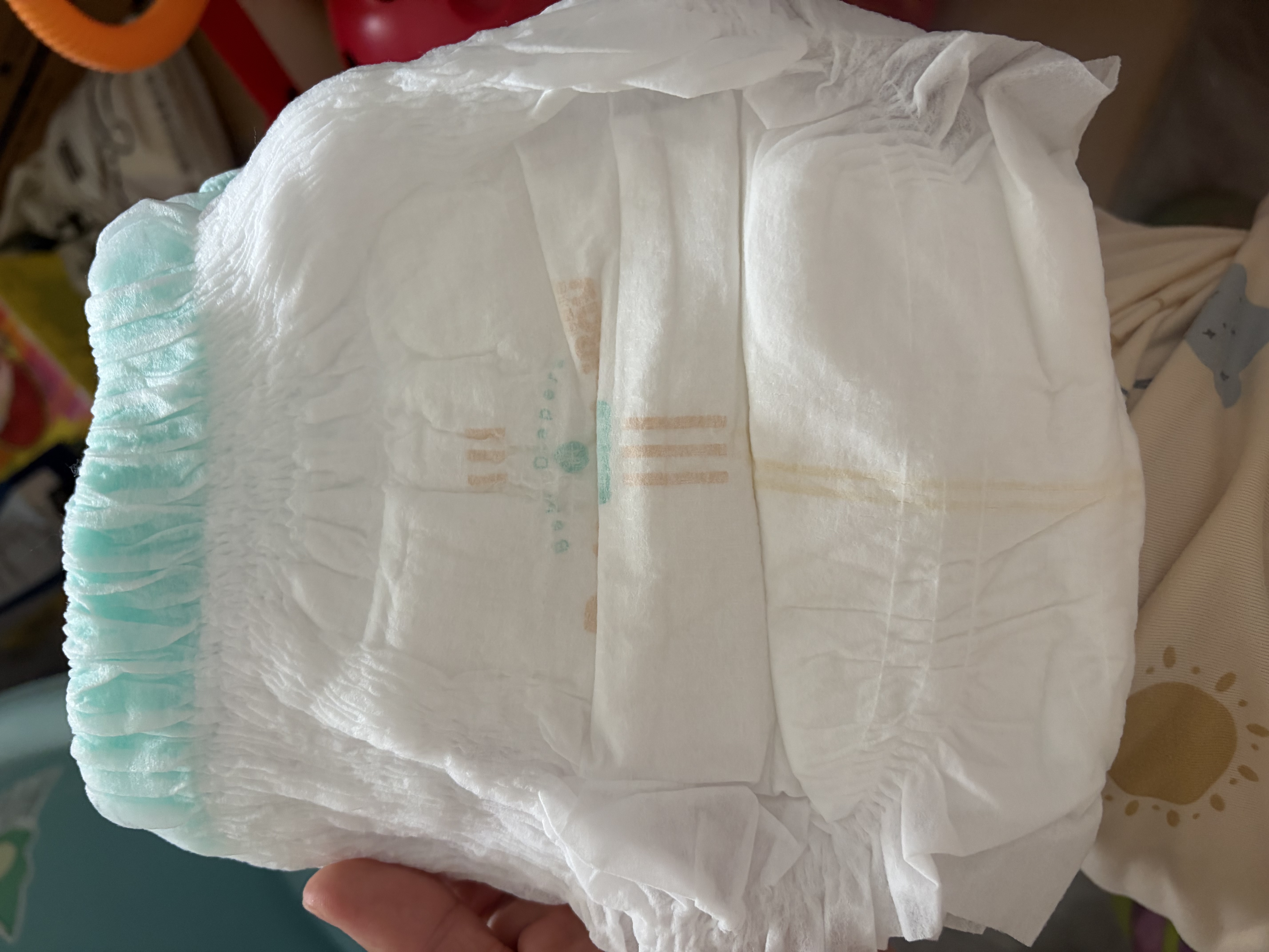 倍康（Baken） 小白钻婴童拉拉裤婴儿尿不湿  超薄柔软男宝女宝通用成长裤 小白钻拉拉裤XXXL码48片（共2大包） 实拍图